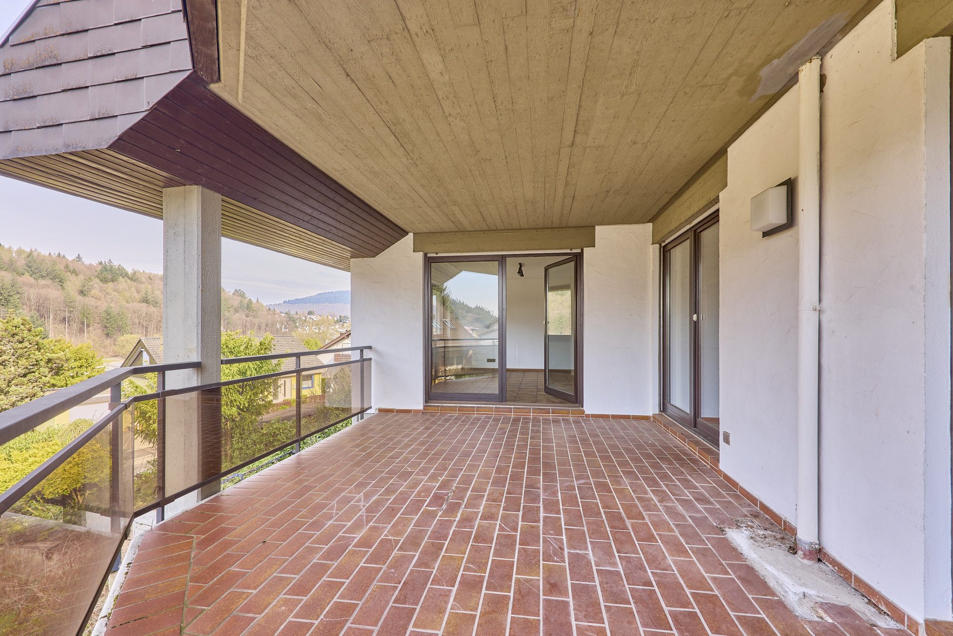 Immobilienangebot - Neckargemünd - Alle - Geräumiges Einfamilienhaus mit Einliegerwohnung in Neckargemünd