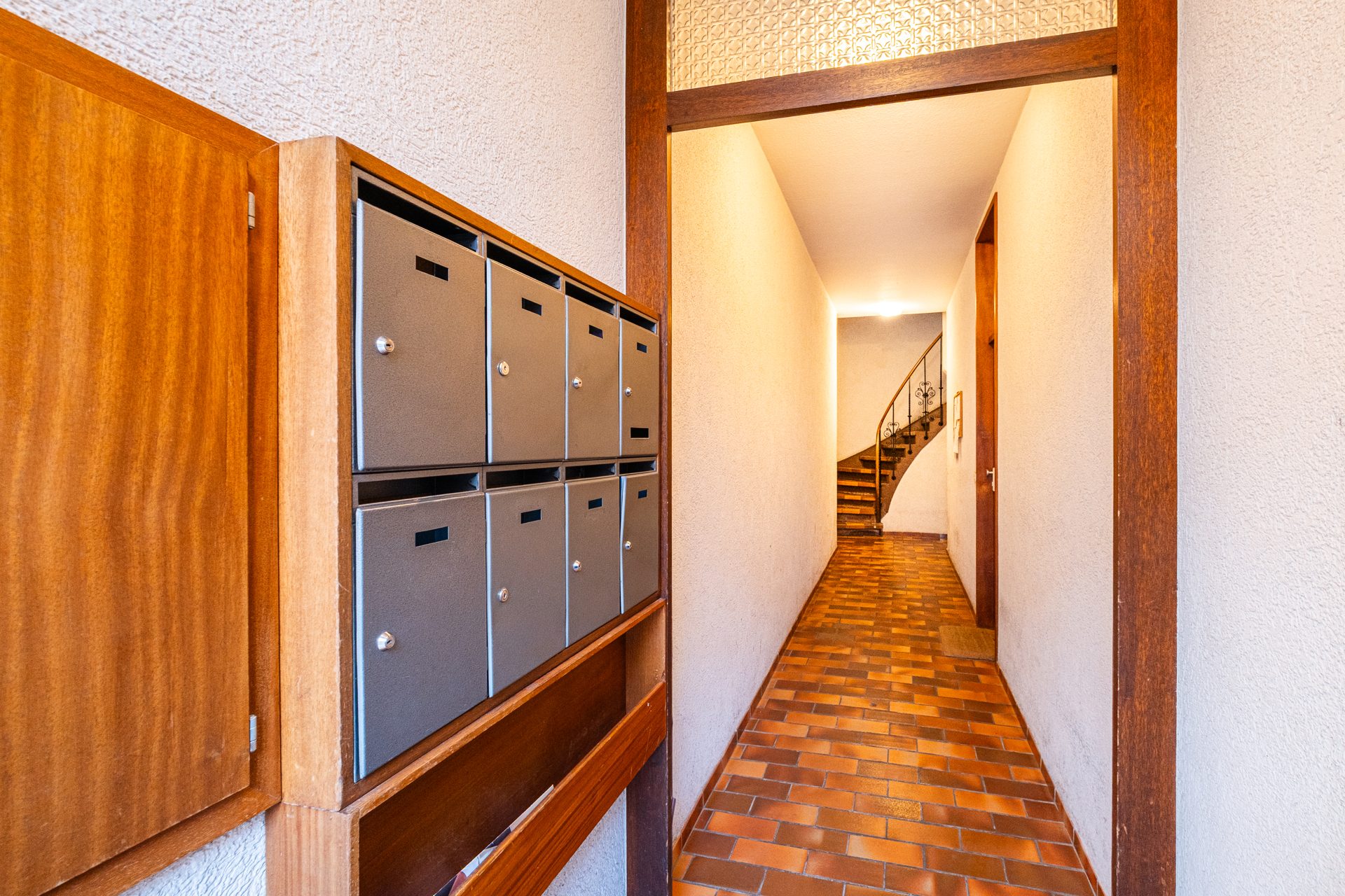 Immobilienangebot - Heidelberg - Alle - Bestlage der Heidelberger Altstadt: 2-Zimmer-Dachgeschosswohnung mit Kamin und Schlossblick