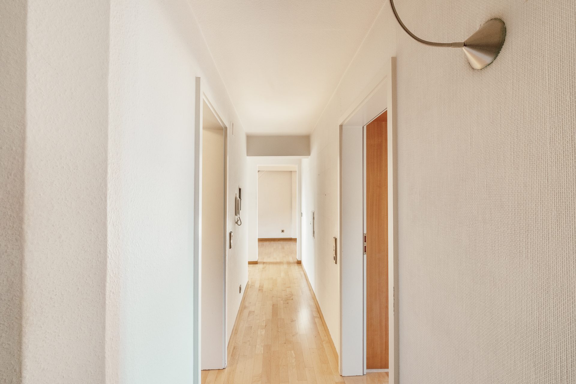 Immobilienangebot - Heidelberg - Alle - Bestlage der Heidelberger Altstadt: 2-Zimmer-Dachgeschosswohnung mit Kamin und Schlossblick