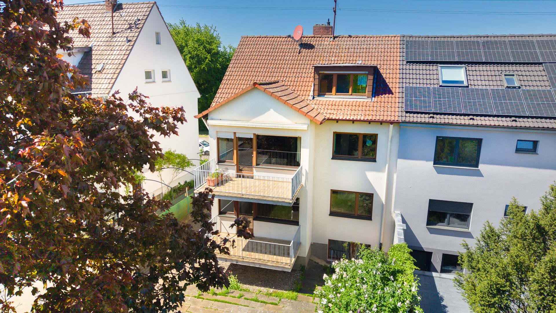 Immobilienangebot - Mannheim / Wallstadt - Alle - Familienglück in Wallstadt:
Haus mit Garten & Einliegerwohnung