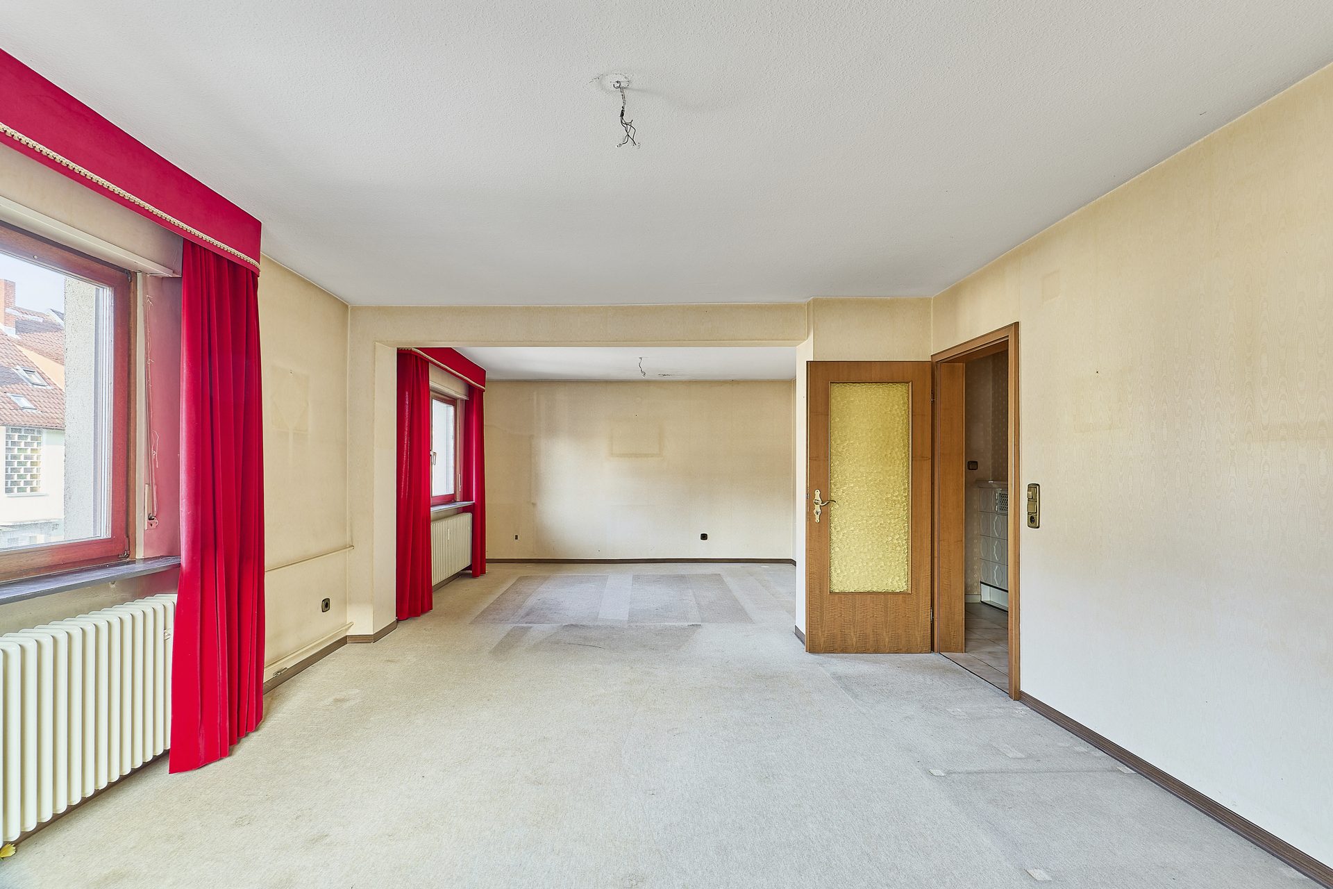 Immobilienangebot - Mannheim - Alle - Zweifamilienhaus mit ausgebautem Dach im Dornröschenschlaf