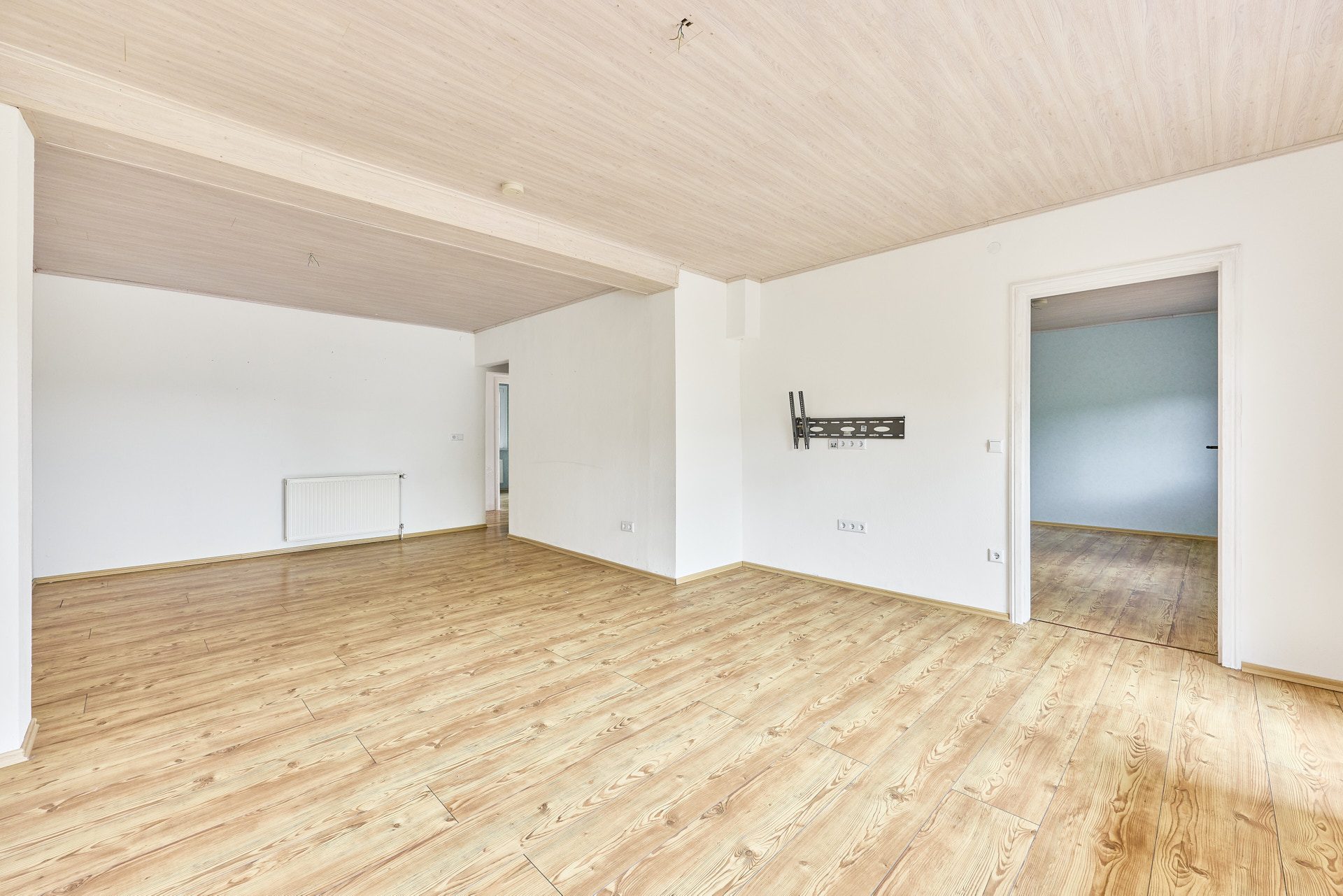 Immobilienangebot - Schriesheim - Alle - Drei Wohneinheiten, ein Zuhause voller Möglichkeiten auf Erbpacht