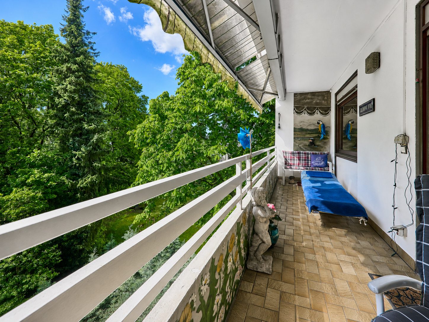 Immobilienangebot - Heidelberg - Alle - Rarität direkt am Werderplatz: 3,5-Zimmer-Wohnung mit Balkon und Stellplatz in Heidelberg-Neuenheim