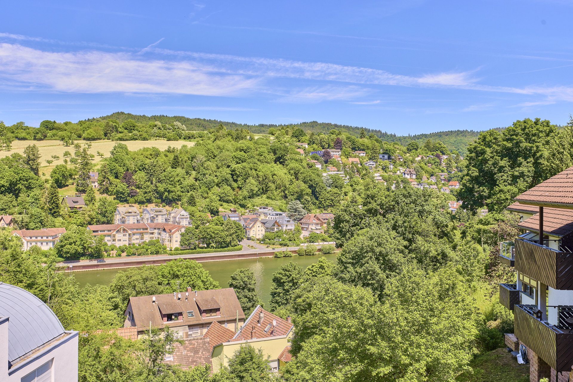 Immobilienangebot - Heidelberg / Schlierbach - Alle - Käuferprovisionsfrei: Maisonette-Wohnung mit Haus-in-Haus-Charakter und phantastischem Neckarblick