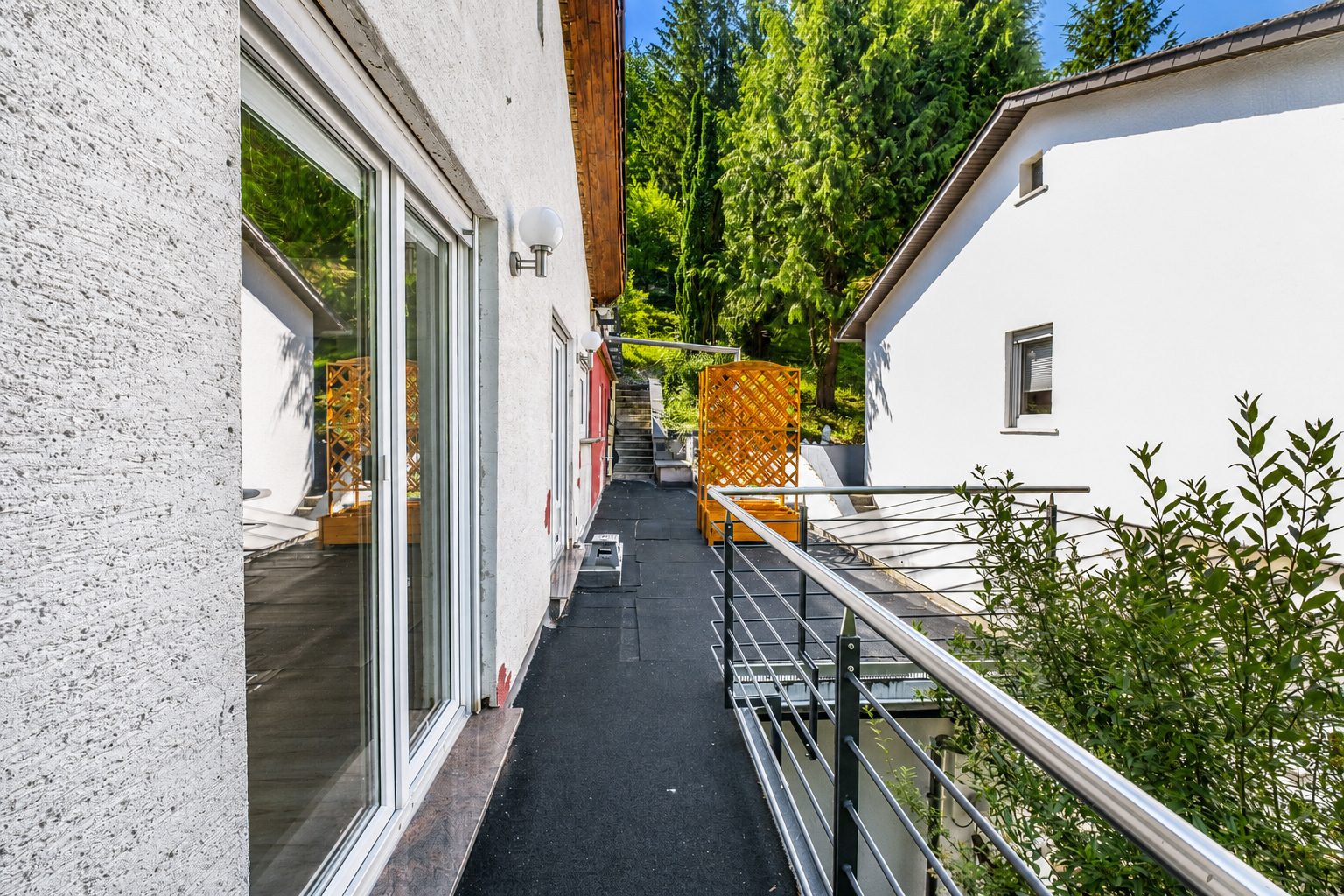 Immobilienangebot - Schönau - Alle - Naturoase in Schönau: Einfamilienhaus mit Einliegerwohnung, großem Garten und Sonnenterrasse