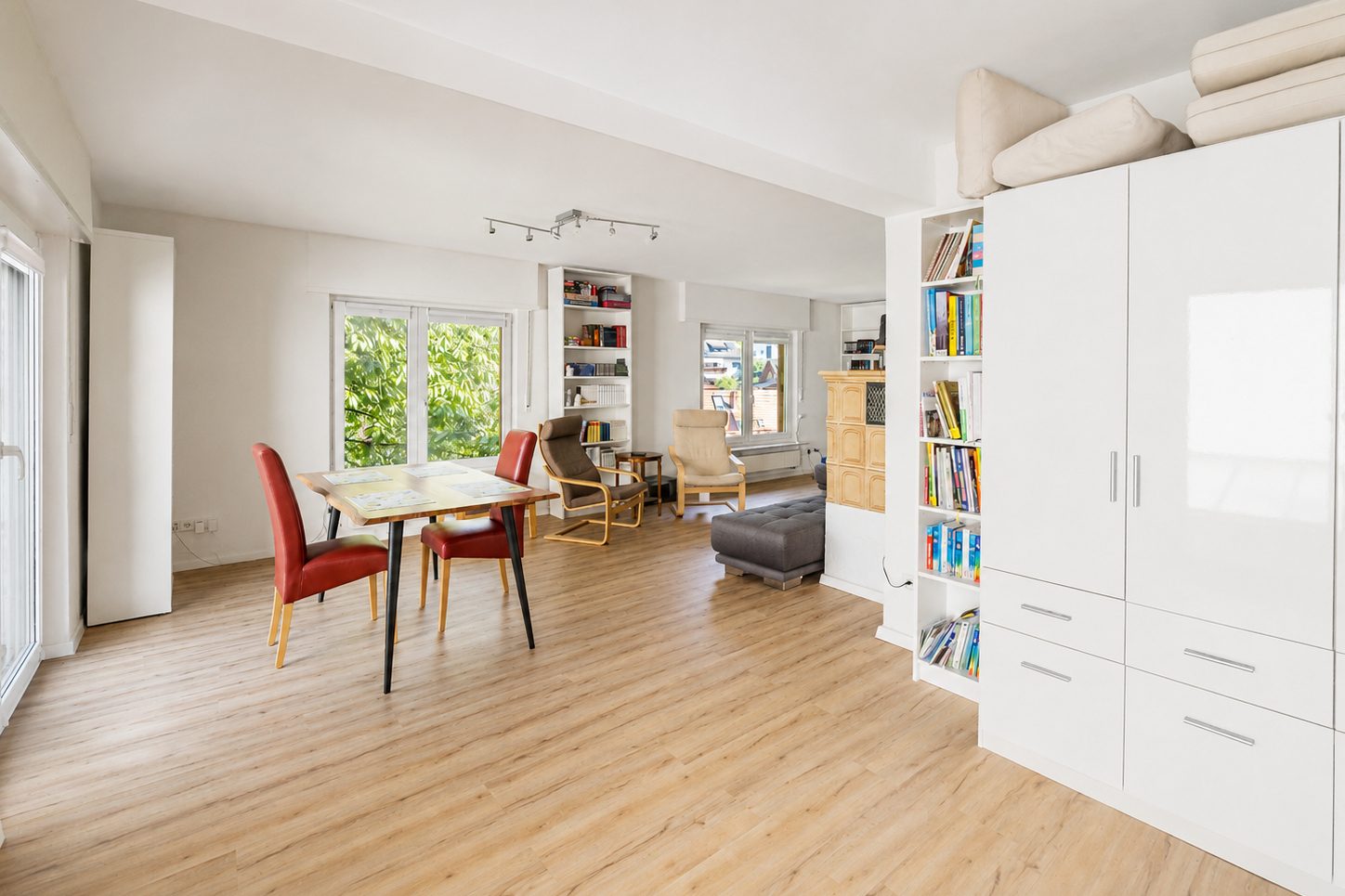 Immobilienangebot - Schönau - Alle - Naturoase in Schönau: Einfamilienhaus mit Einliegerwohnung, großem Garten und Sonnenterrasse
