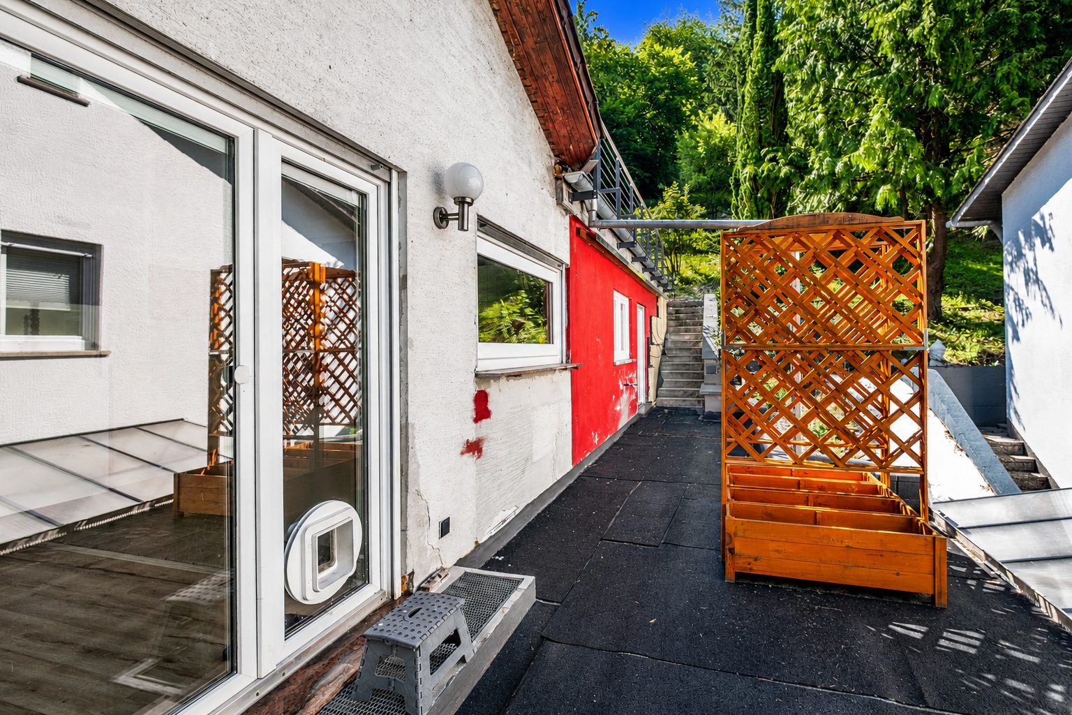 Immobilienangebot - Schönau - Alle - Naturoase in Schönau: Einfamilienhaus mit Einliegerwohnung, großem Garten und Sonnenterrasse