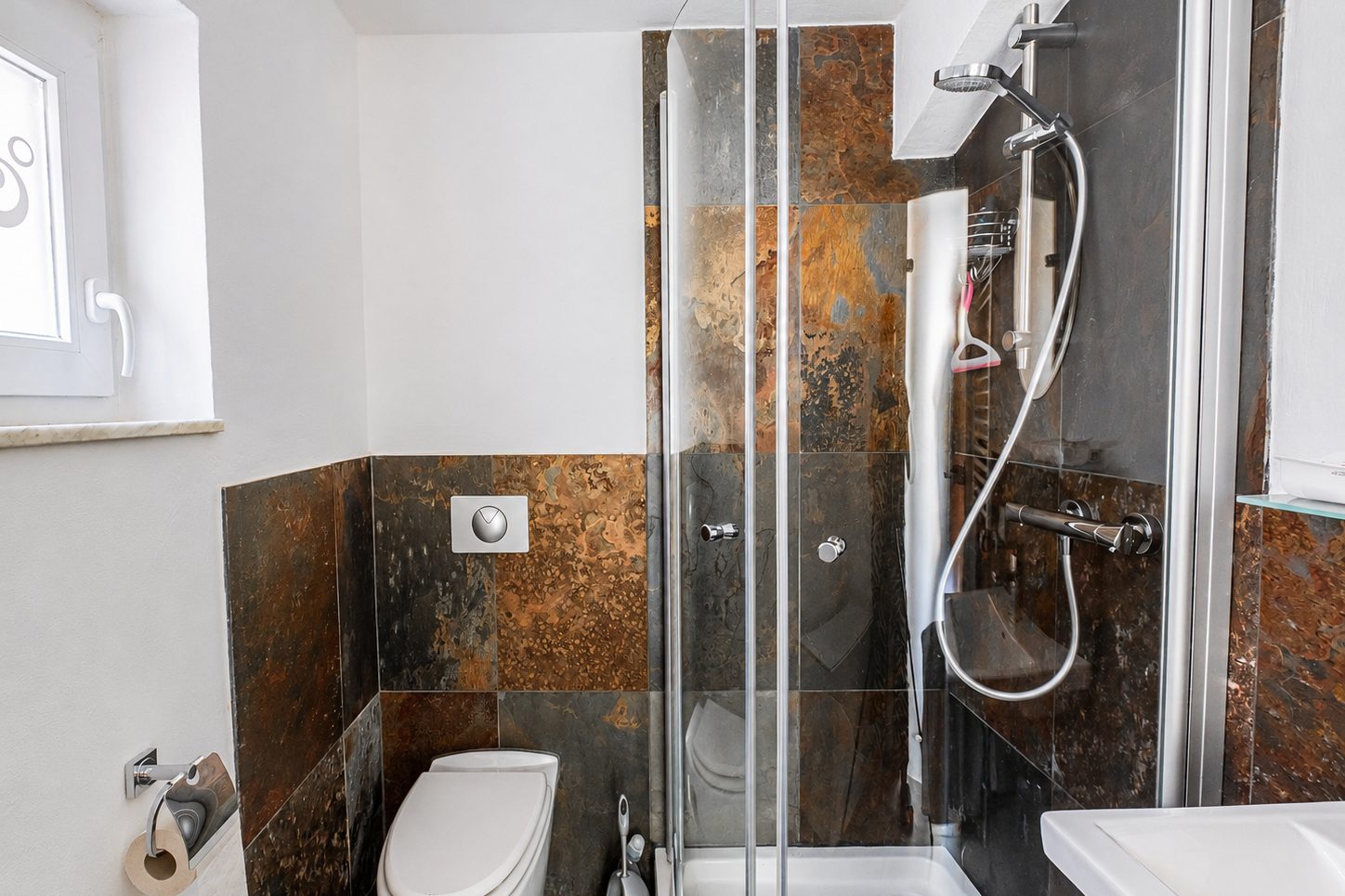 Immobilienangebot - Schönau - Alle - Naturoase in Schönau: Einfamilienhaus mit Einliegerwohnung, großem Garten und Sonnenterrasse