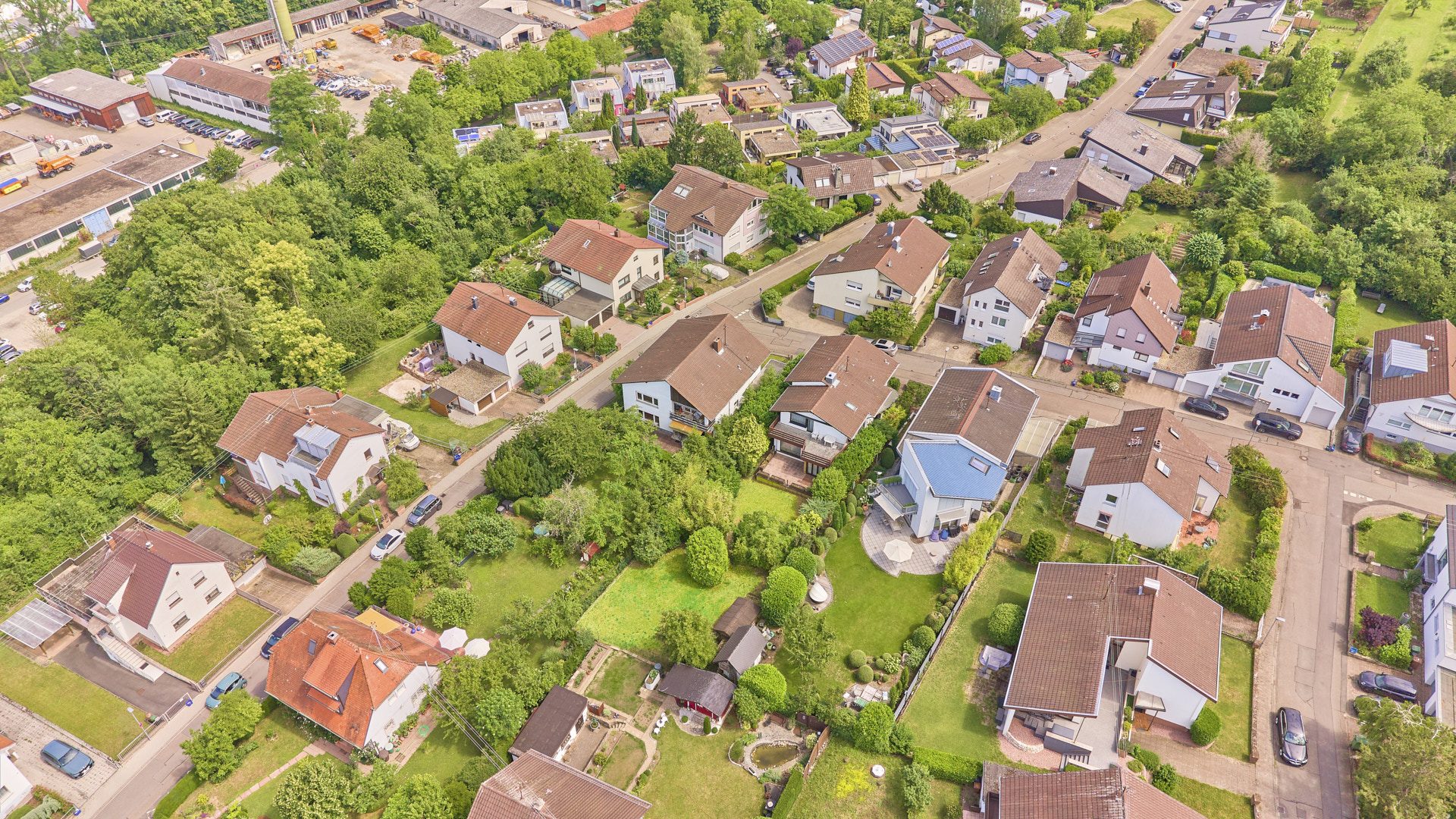 Immobilienangebot - Wiesloch - Alle - Ein besonderes Zuhause für die Familie: Repräsentatives Wohnhaus mit großem Garten in begehrter Lage