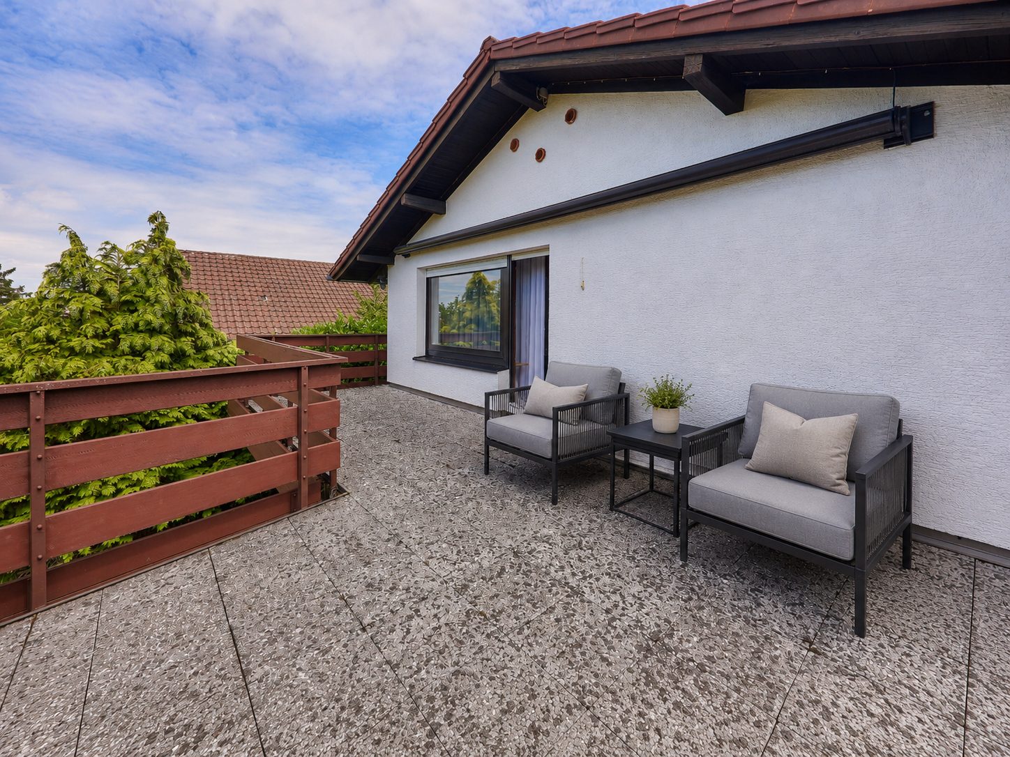 Immobilienangebot - Wiesloch - Alle - Ein besonderes Zuhause für die Familie: Repräsentatives Wohnhaus mit großem Garten in begehrter Lage