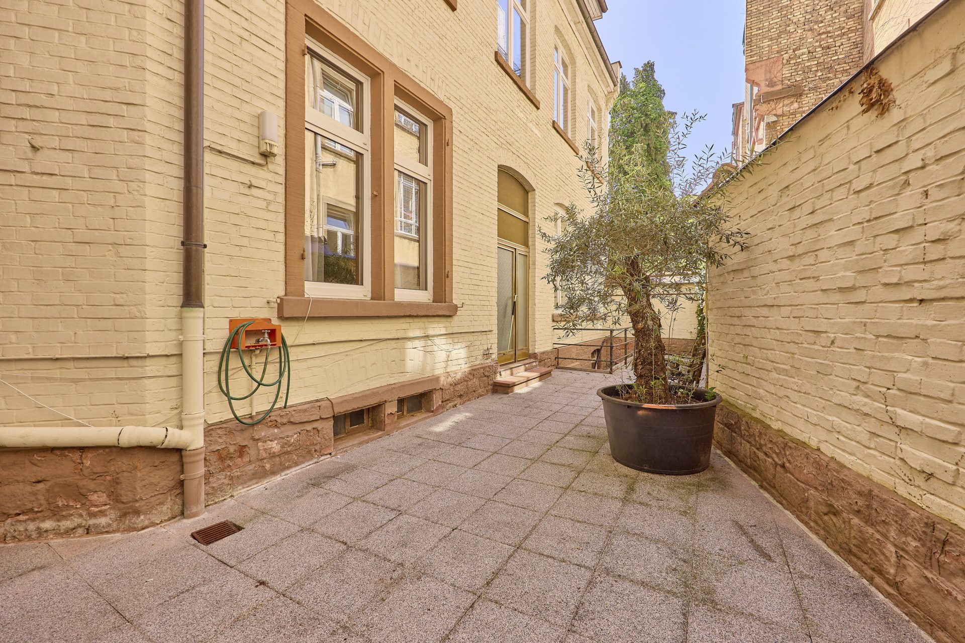Immobilienangebot - Heidelberg - Alle - Weststadt-Juwel mit bewegter Historie:
 Geschäftshaus mit vielfältigen
Nutzungsoptionen
