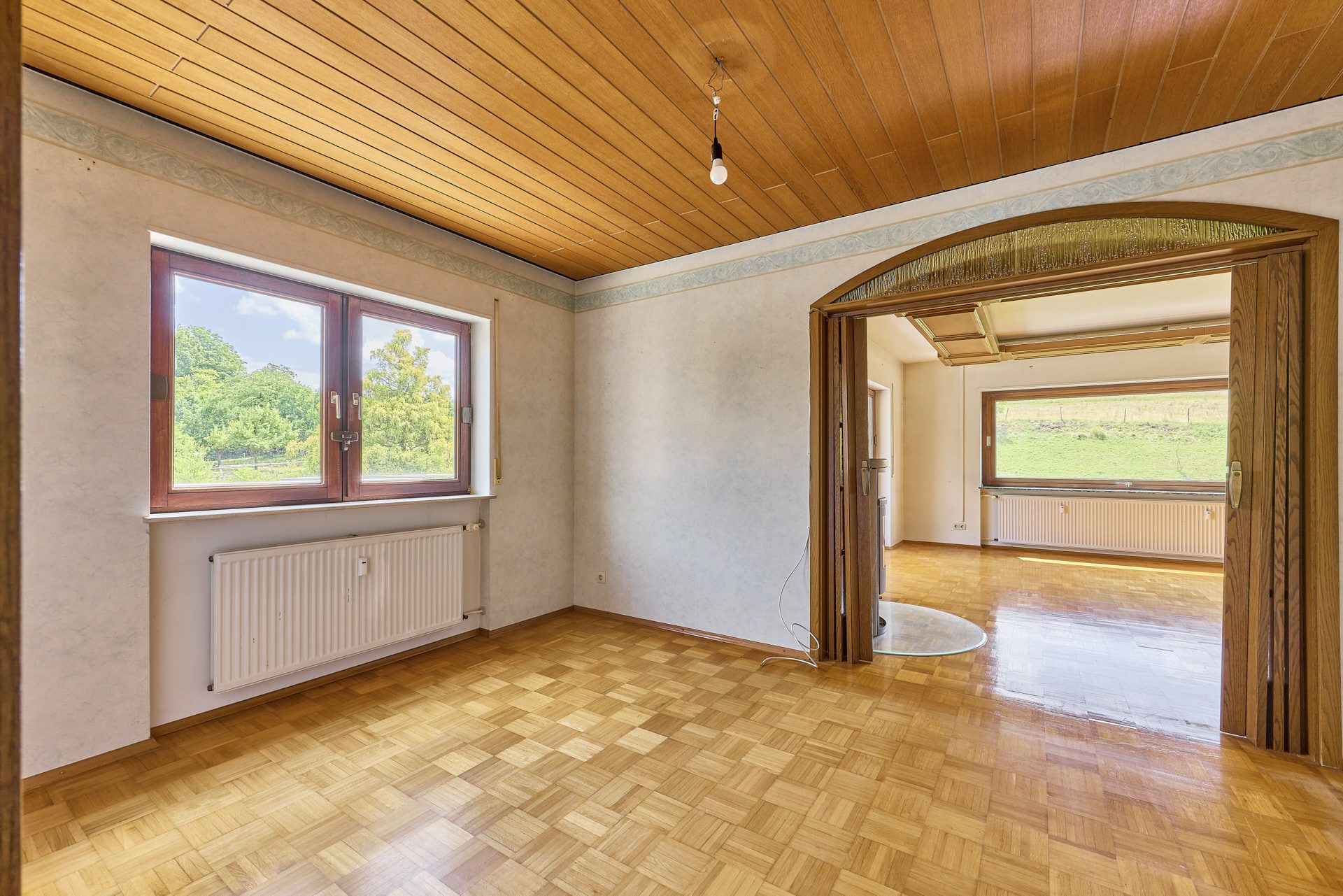 Immobilienangebot - Wiesenbach - Alle - MFH mit weitläufigem Garten, Naturblick und Urlaubsgefühlen - ideal für Eigennutzer & Kapitalanleger