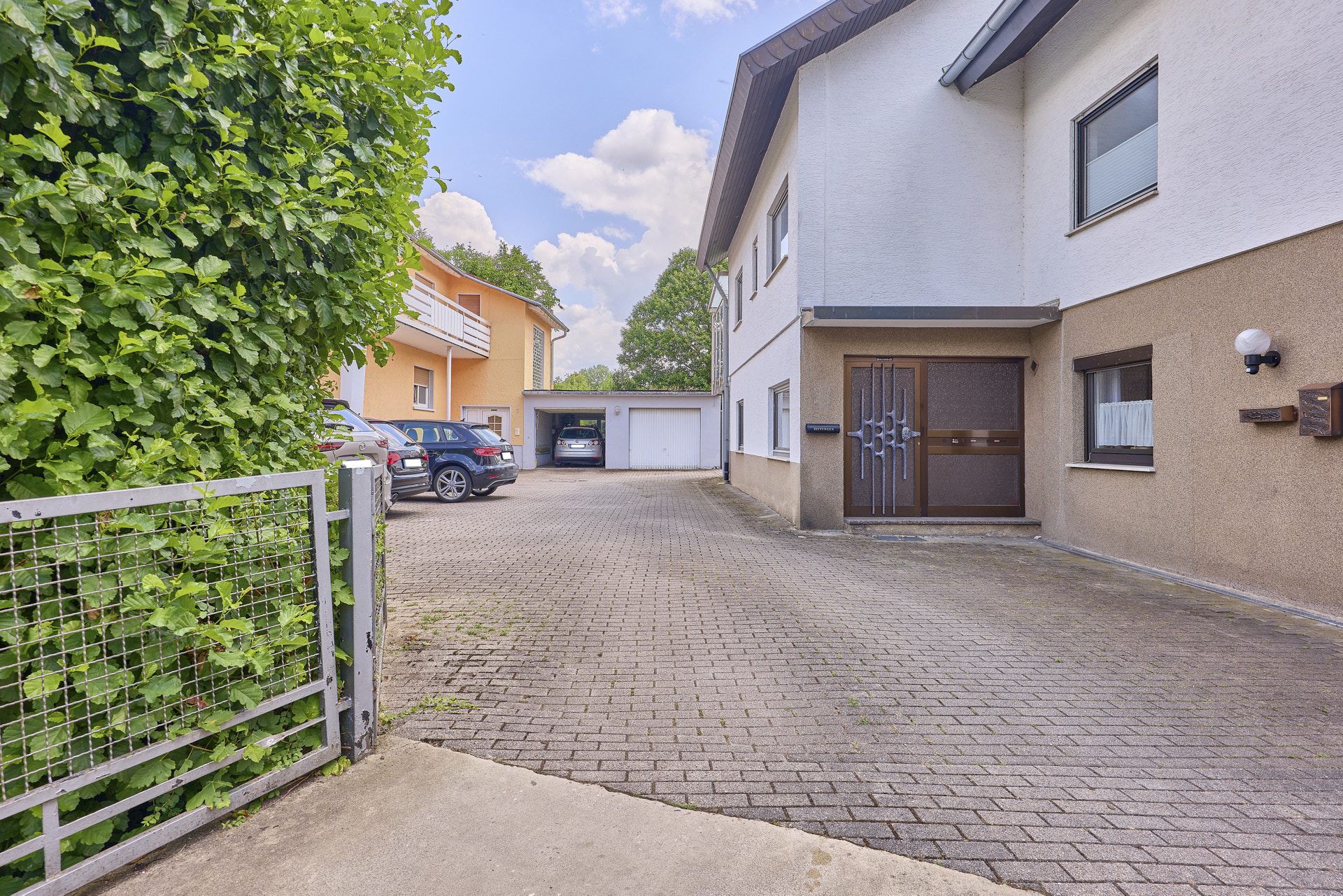 Immobilienangebot - Wiesenbach - Alle - MFH mit weitläufigem Garten, Naturblick und Urlaubsgefühlen - ideal für Eigennutzer & Kapitalanleger