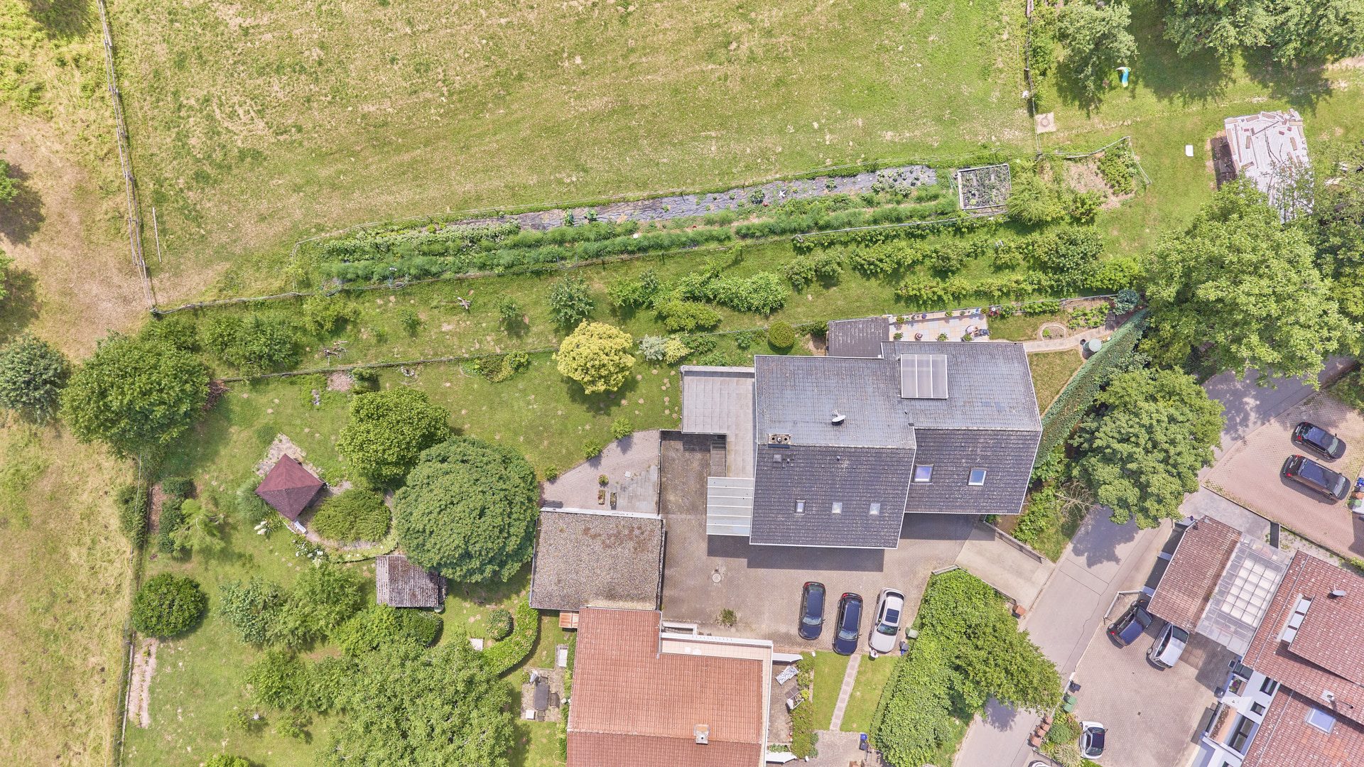 Immobilienangebot - Wiesenbach - Alle - MFH mit weitläufigem Garten, Naturblick und Urlaubsgefühlen - ideal für Eigennutzer & Kapitalanleger