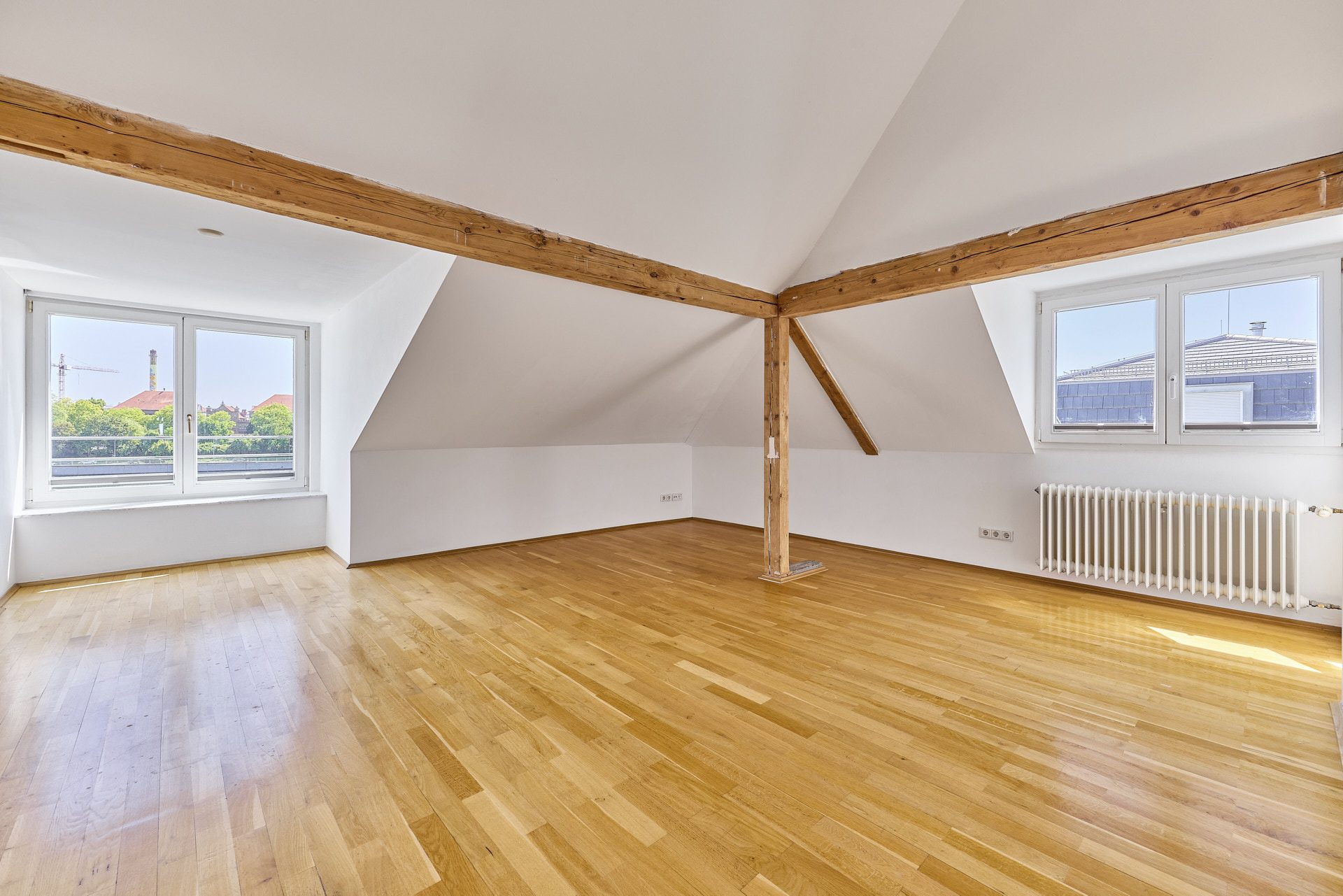 Immobilienangebot - Heidelberg - Alle - Wohnen in erster Reihe: Repräsentative Stadtvilla direkt am Neckar in HD-Neuenheim