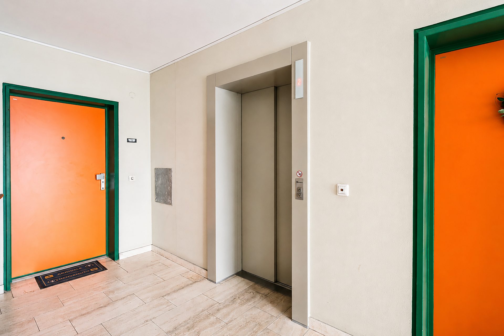 Immobilienangebot - Heidelberg - Alle - Top Lage: Renovierte 2-Zimmer-Wohnung mit Balkon
und Tiefgaragenstellplatz in HD-Handschuhsheim