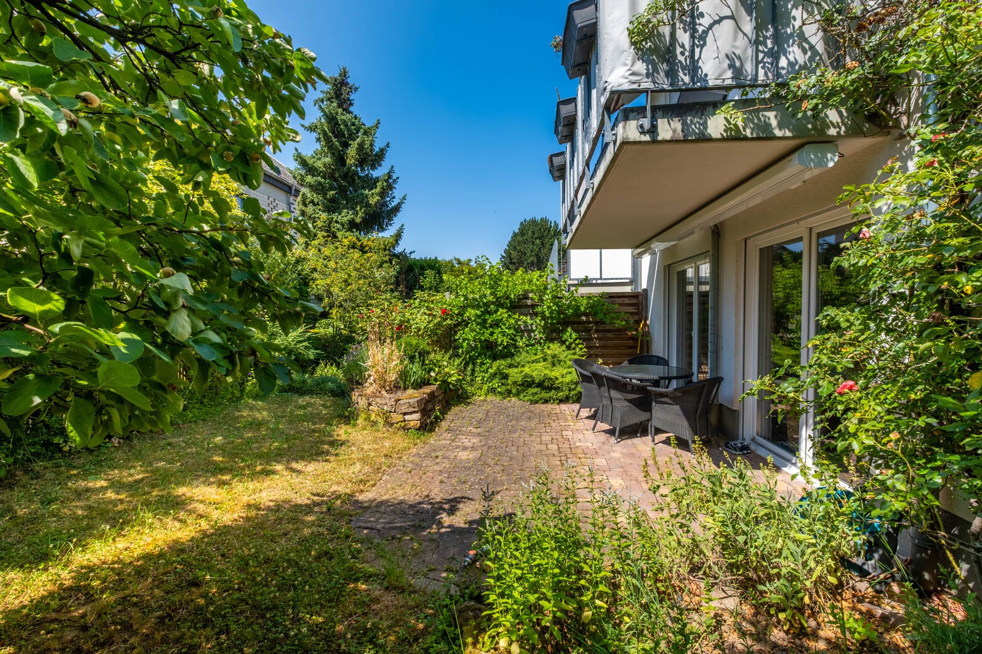Immobilienangebot - Heidelberg - Alle - Geräumiges Reihenendhaus mit Garten, Stellplatz direkt am Haus und sofort bezugsfertig