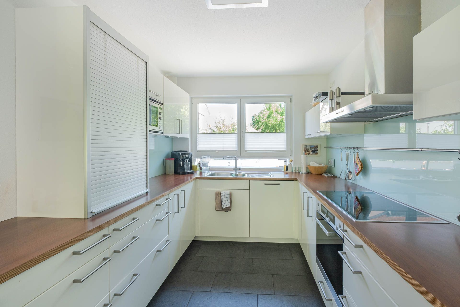 Immobilienangebot - Heidelberg - Alle - Geräumiges Reihenendhaus mit Garten, Stellplatz direkt am Haus und sofort bezugsfertig