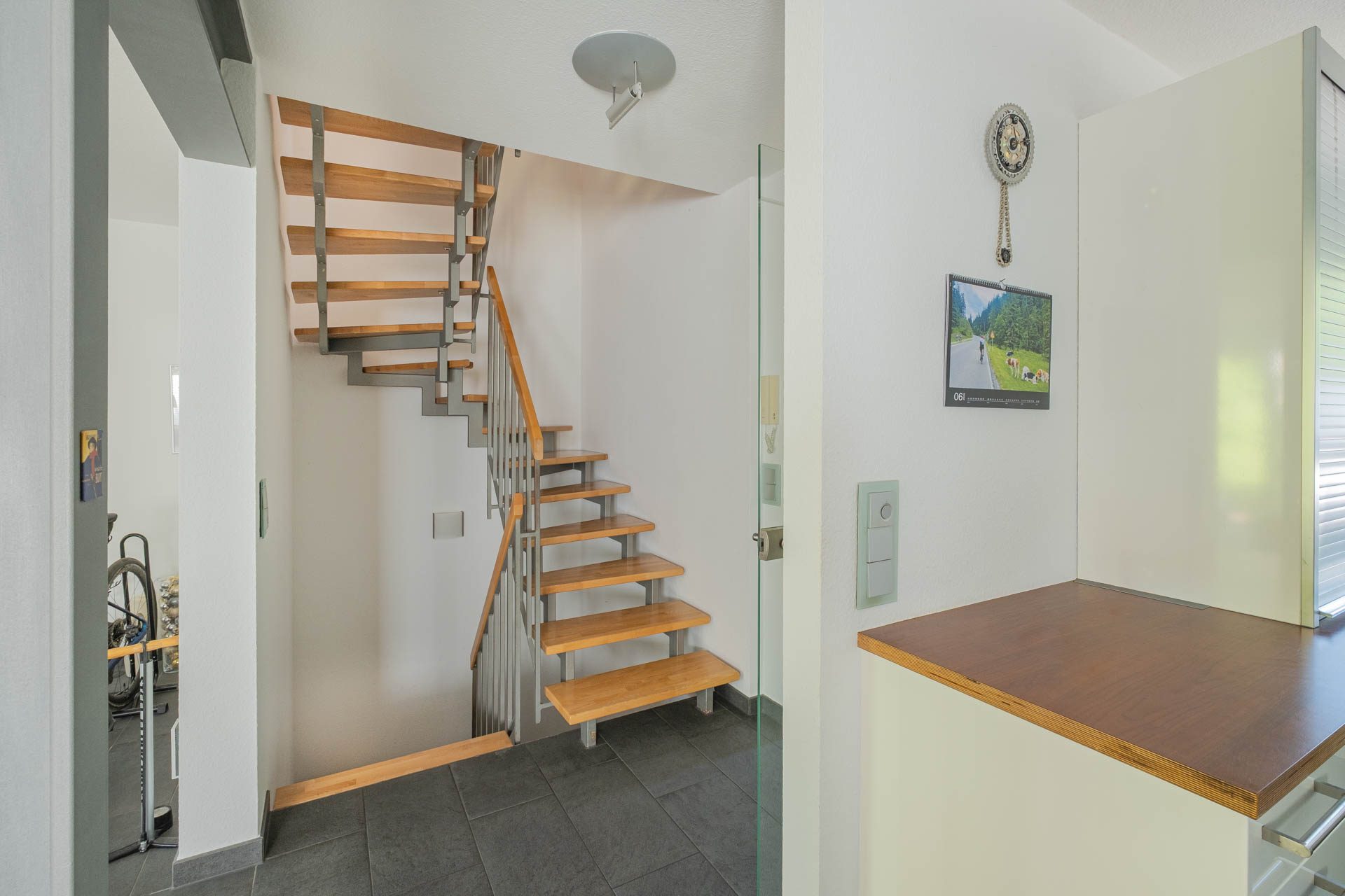 Immobilienangebot - Heidelberg - Alle - Geräumiges Reihenendhaus mit Garten, Stellplatz direkt am Haus und sofort bezugsfertig