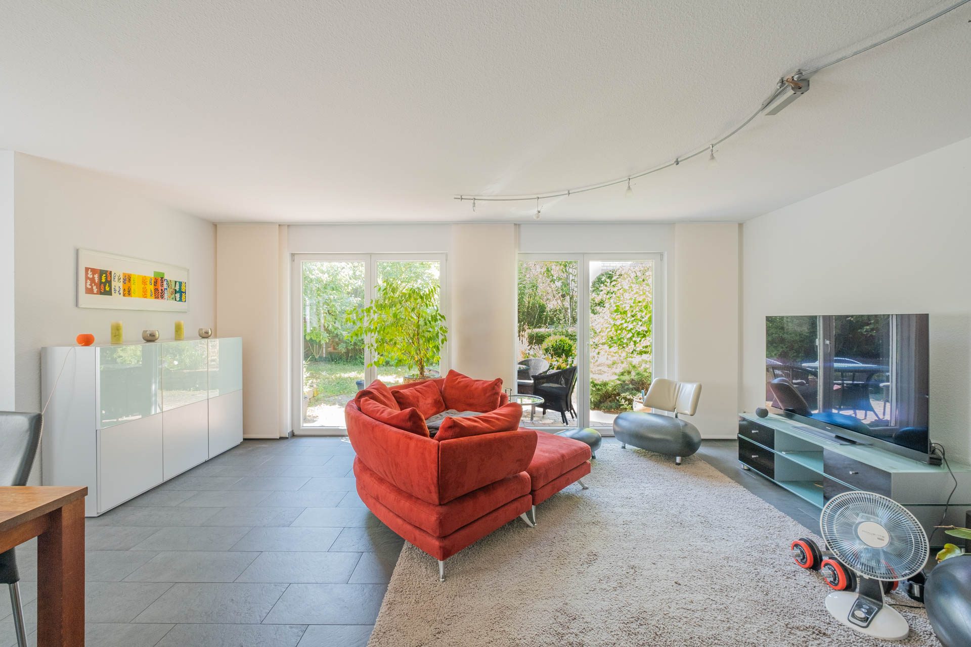 Immobilienangebot - Heidelberg - Alle - Geräumiges Reihenendhaus mit Garten, Stellplatz direkt am Haus und sofort bezugsfertig