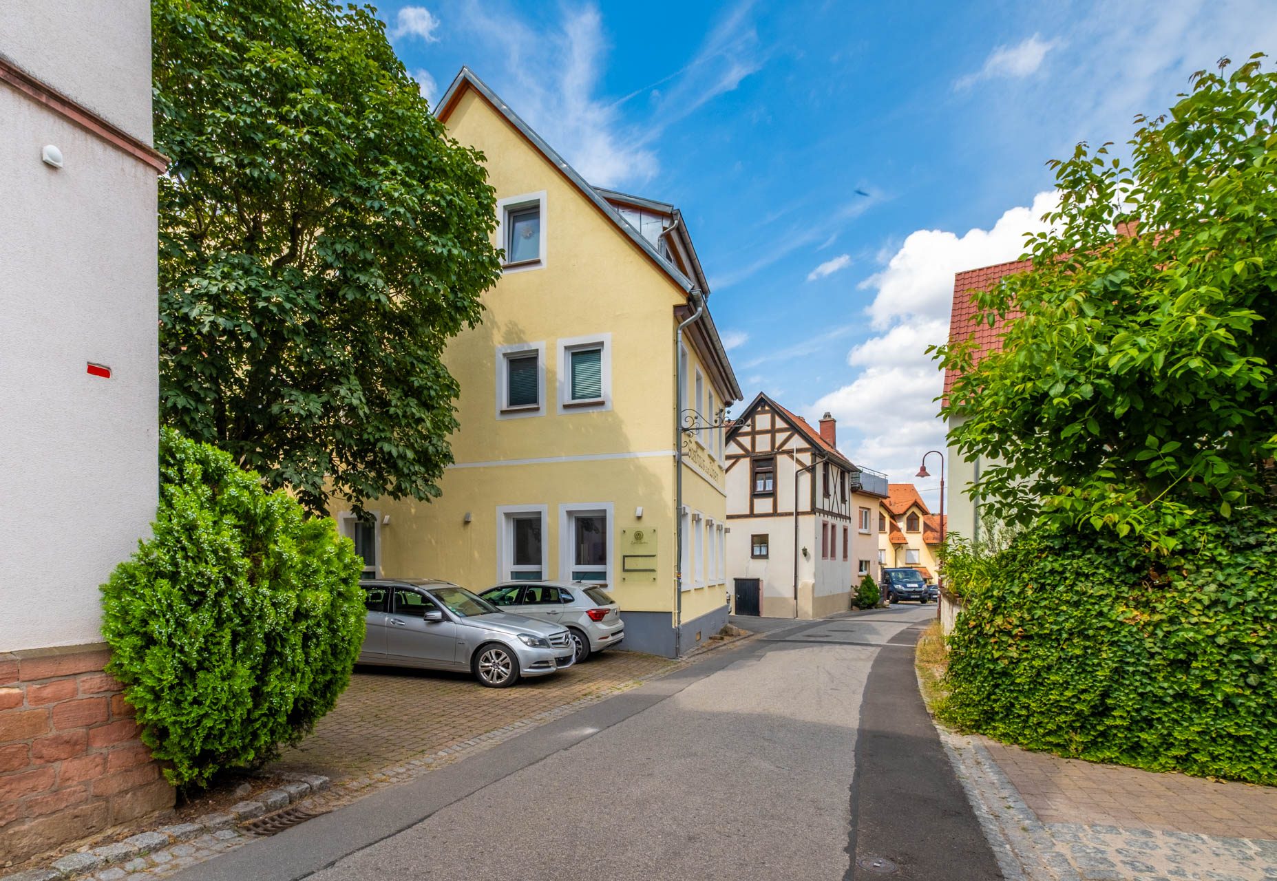 Immobilienangebot - Dossenheim - Alle - Vermietete 2-Zimmer-Wohnung im historischen "Löwen"