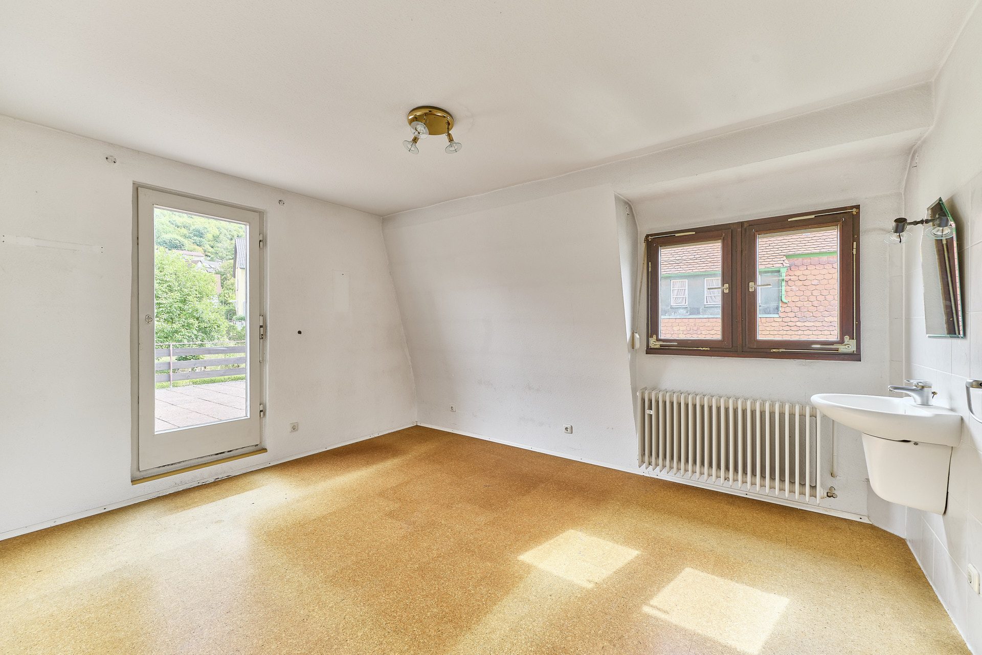 Immobilienangebot - Neckargemünd - Alle - Großzügiges Grundstück mit Ausbaupotenzial in zentraler Lage Neckargemünds
