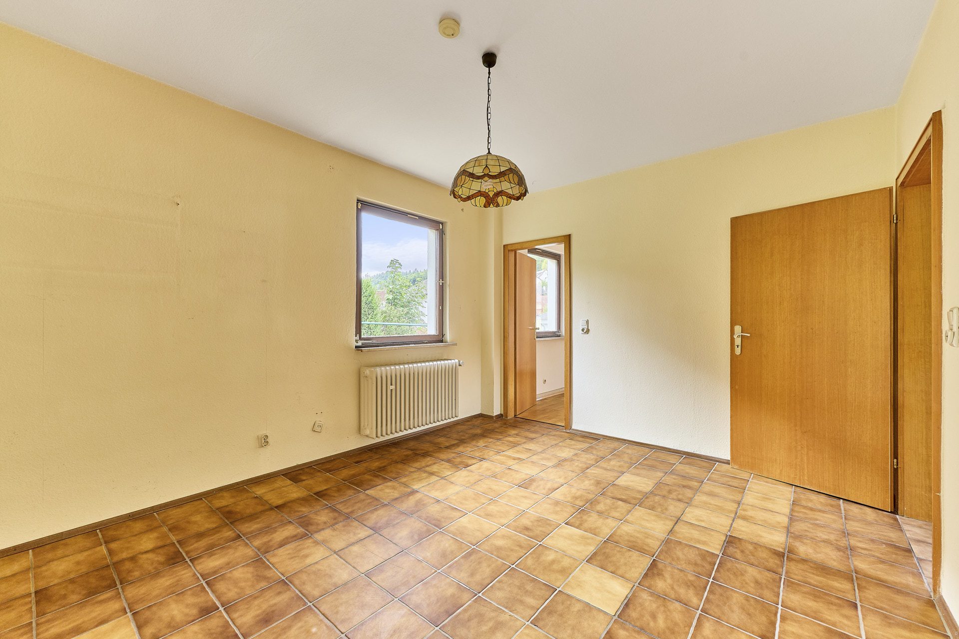 Immobilienangebot - Neckargemünd - Alle - Großzügiges Grundstück mit Ausbaupotenzial in zentraler Lage Neckargemünds