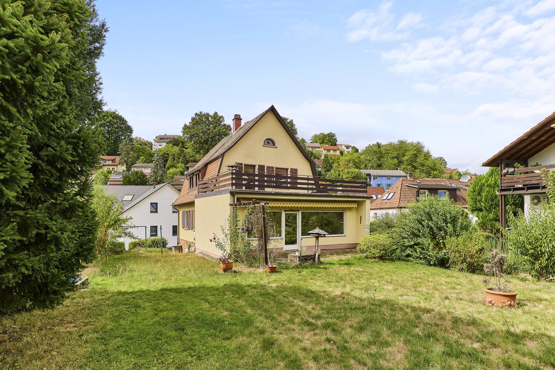 Immobilienangebot - Neckargemünd - Alle - Großzügiges Grundstück mit Ausbaupotenzial in zentraler Lage Neckargemünds