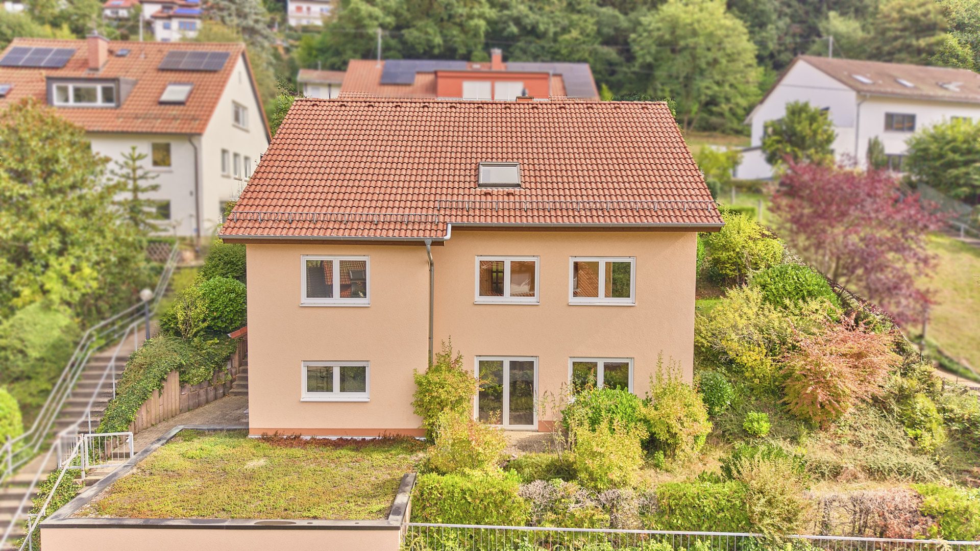 Immobilienangebot - Heidelberg / Ziegelhausen - Alle - Wohnen mit Weitblick - Einfamilienhaus mit Einliegerwohnung