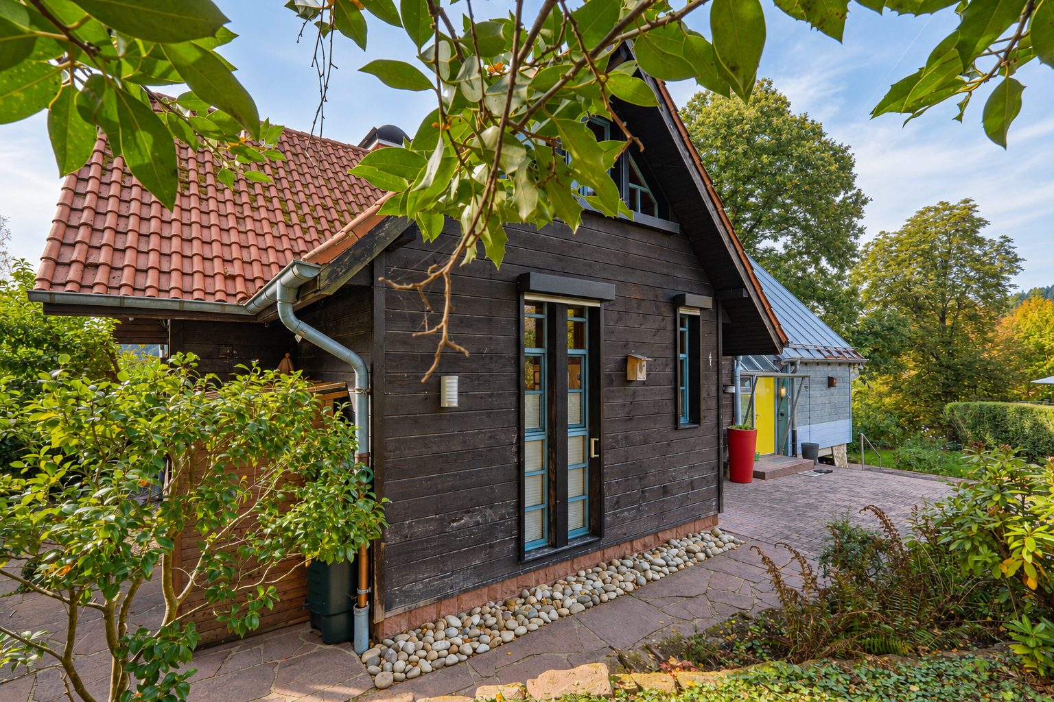 Immobilienangebot - Neckargemünd - Alle - Freistehendes Einfamilienhaus in außergewöhnlich ruhiger Lage von Neckargemünd