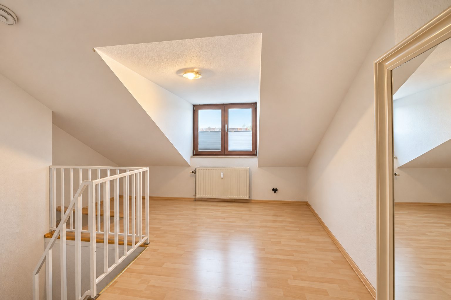 Immobilienangebot - Heidelberg - Alle - Charmante Maisonettewohnung samt 
Stellplatz in HD-Rohrbach