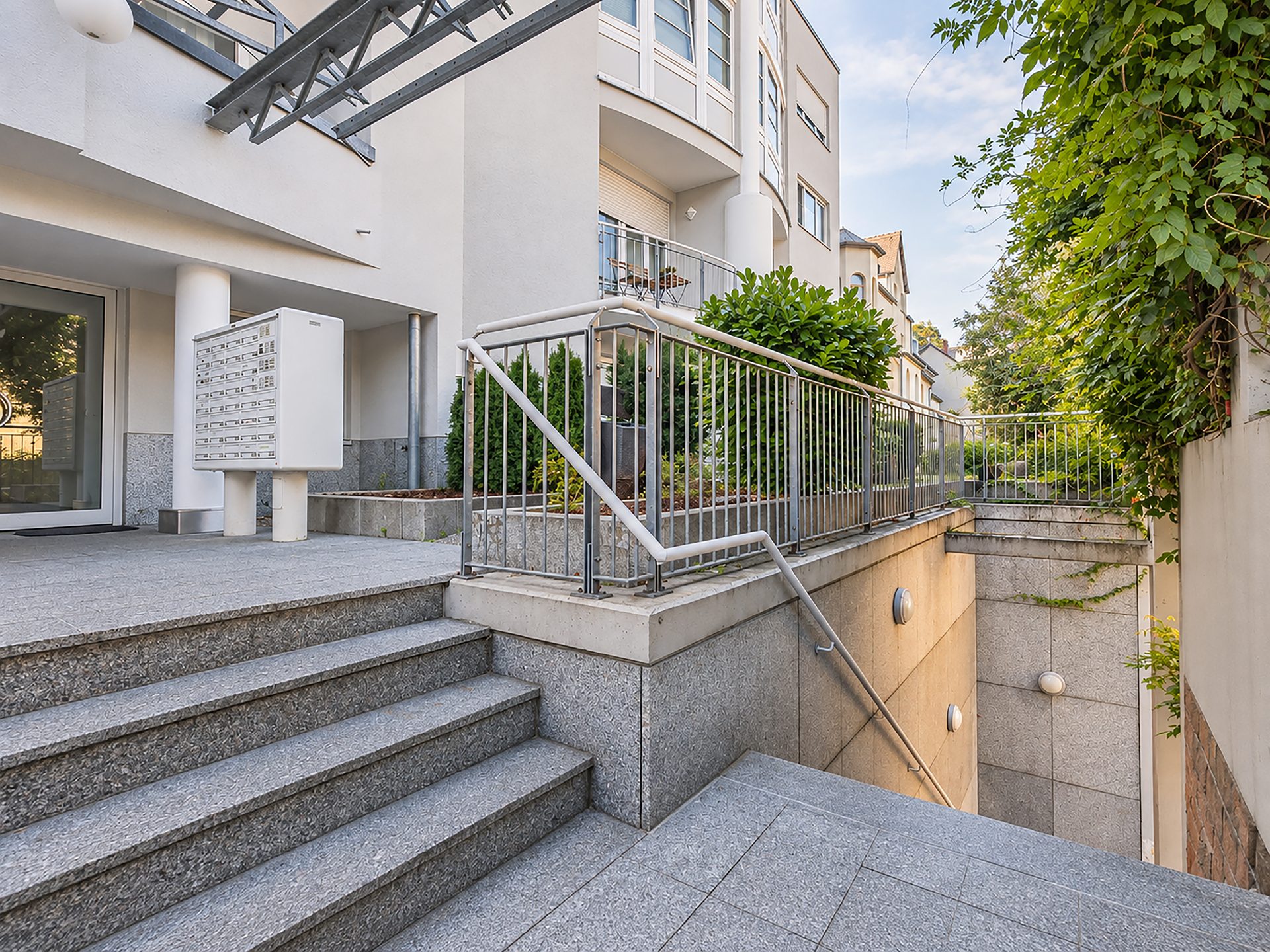 Immobilienangebot - Heidelberg - Alle - Top-Lage HD-Altstadt! Kapitalanlage oder Selbstnutzung: 1-Zimmer-Wohnung mit Terrasse und Kellerraum