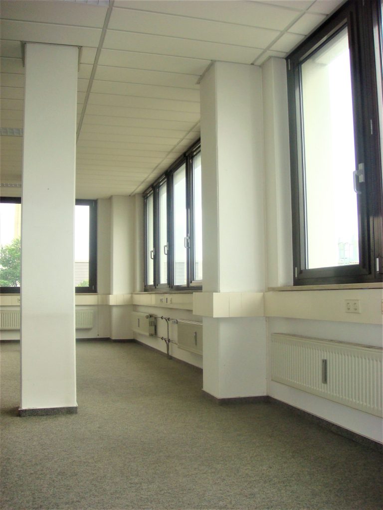 Stock Real Estate GmbH - Immobilienangebot - 80807 München - Schwabing-Freimann - Büro / Praxis / Ausstellungsräume - Bürofläche Nahe dem Frankfurter Ring