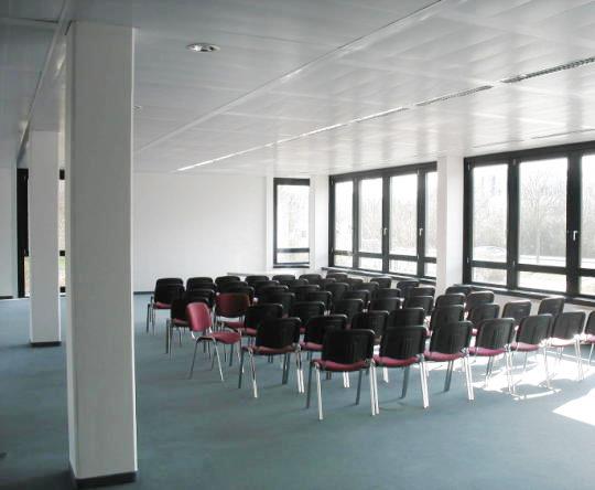 Stock Real Estate GmbH - Immobilienangebot - 85622 Feldkirchen - Feldkirchen(Muenchen) - Büro / Praxis / Ausstellungsräume - Büros in repräsentativem Gebäude