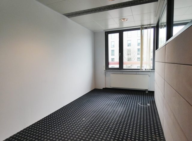 Stock Real Estate GmbH - Immobilienangebot - 80686 München - Laim - Büro / Praxis / Ausstellungsräume - Schön aufgeteilte Büroräume in super Lage