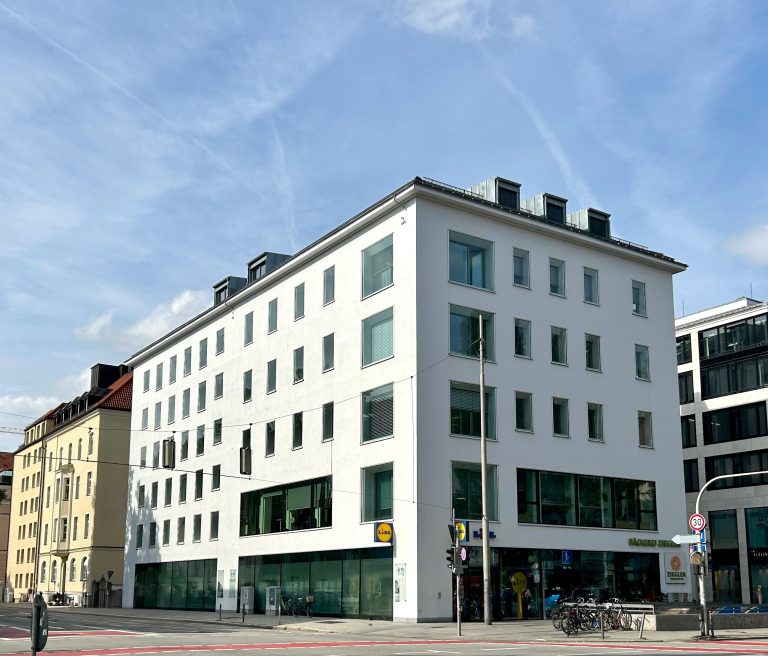 Stock Real Estate GmbH - Immobilienangebot - 80802 München - Schwabing-Freimann - Büro / Praxis / Ausstellungsräume - Loft-/Showroomfläche