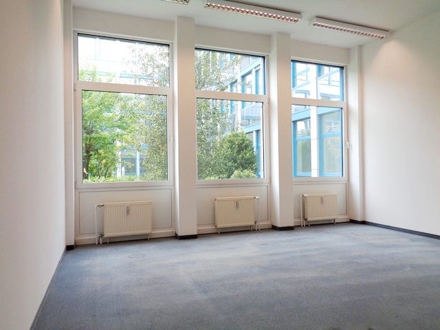 Stock Real Estate GmbH - Immobilienangebot - 80939 München - Schwabing-Freimann - Büro / Praxis / Ausstellungsräume - Hochwertige Bürofläche im begehrten Norden