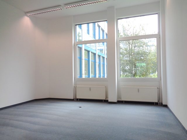 Stock Real Estate GmbH - Immobilienangebot - 80939 München - Schwabing-Freimann - Büro / Praxis / Ausstellungsräume - Hochwertige Bürofläche im begehrten Norden