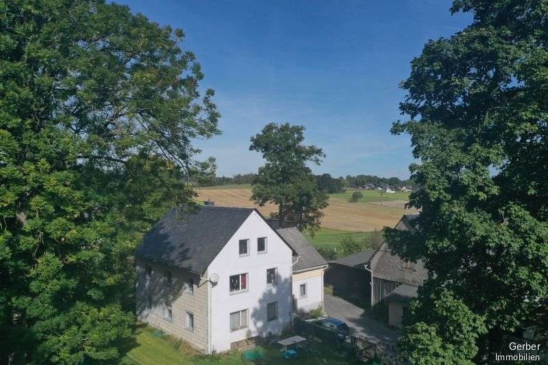 Immobilienangebot - Bad Steben - Häuser - Der Traum vom Landleben. Zweifamilienhaus, Bauernhaus, Scheune, eine Wohnung bezugsfertig
