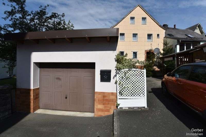 Immobilienangebot - Schwarzenbach am Wald / Bernstein am Wald - Häuser - Haus sucht Bewohner, die neue Heizung mitbringen