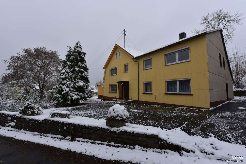 Immobilienangebot - Schwarzenbach am Wald / Räumlas - Häuser - ****Reserviert**** Bauernhaus in ruhiger Lage mit toller Heizungsanlage