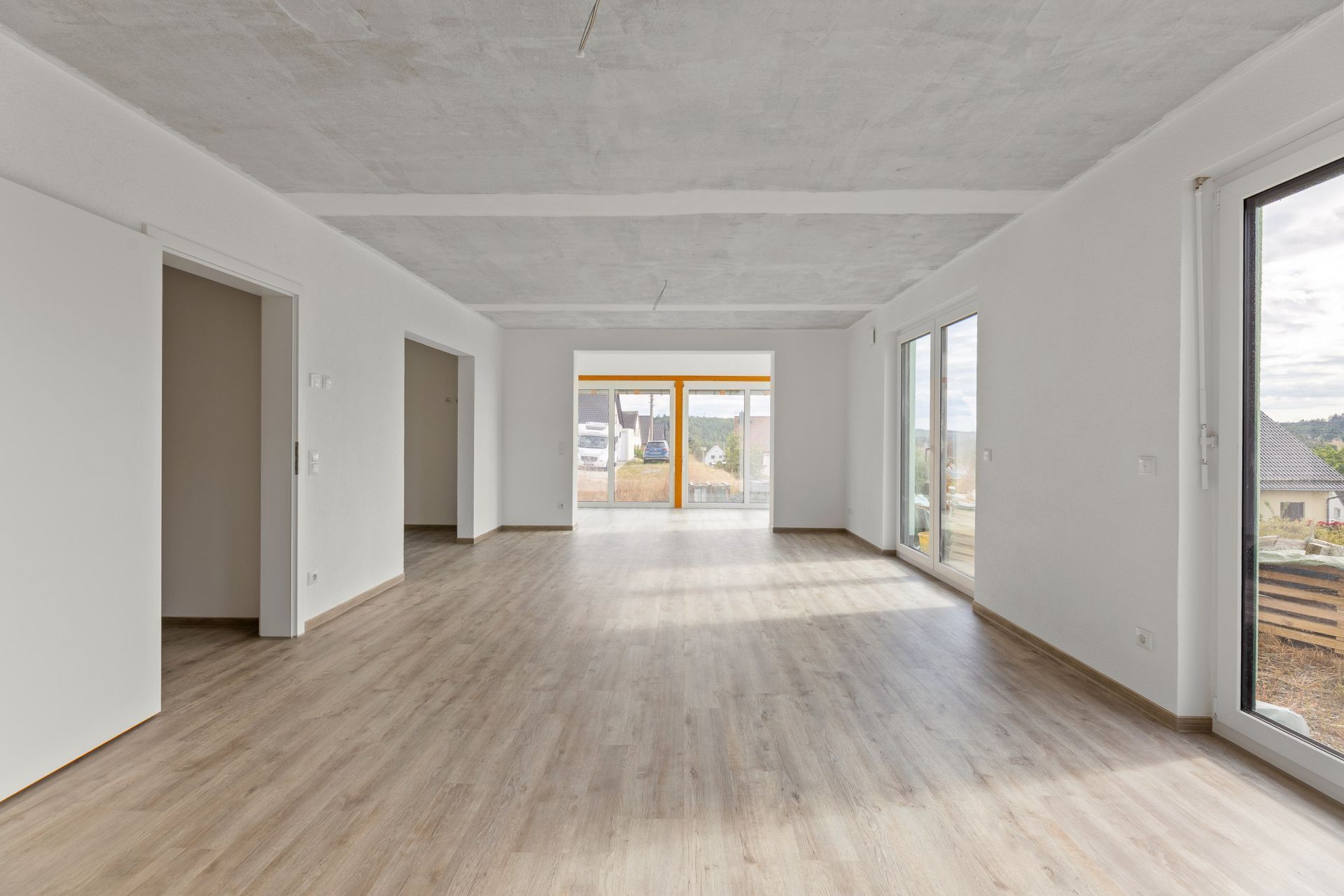 Immobilienangebot - Saalburg-Ebersdorf - Häuser - Zu vermieten: Neubau Erstbezug, Fußbodenheizung