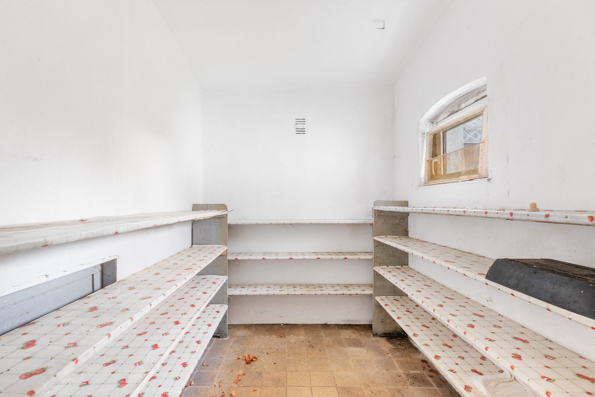 Immobilienangebot - Gefell - Häuser - Bauernhaus mit großer Scheune