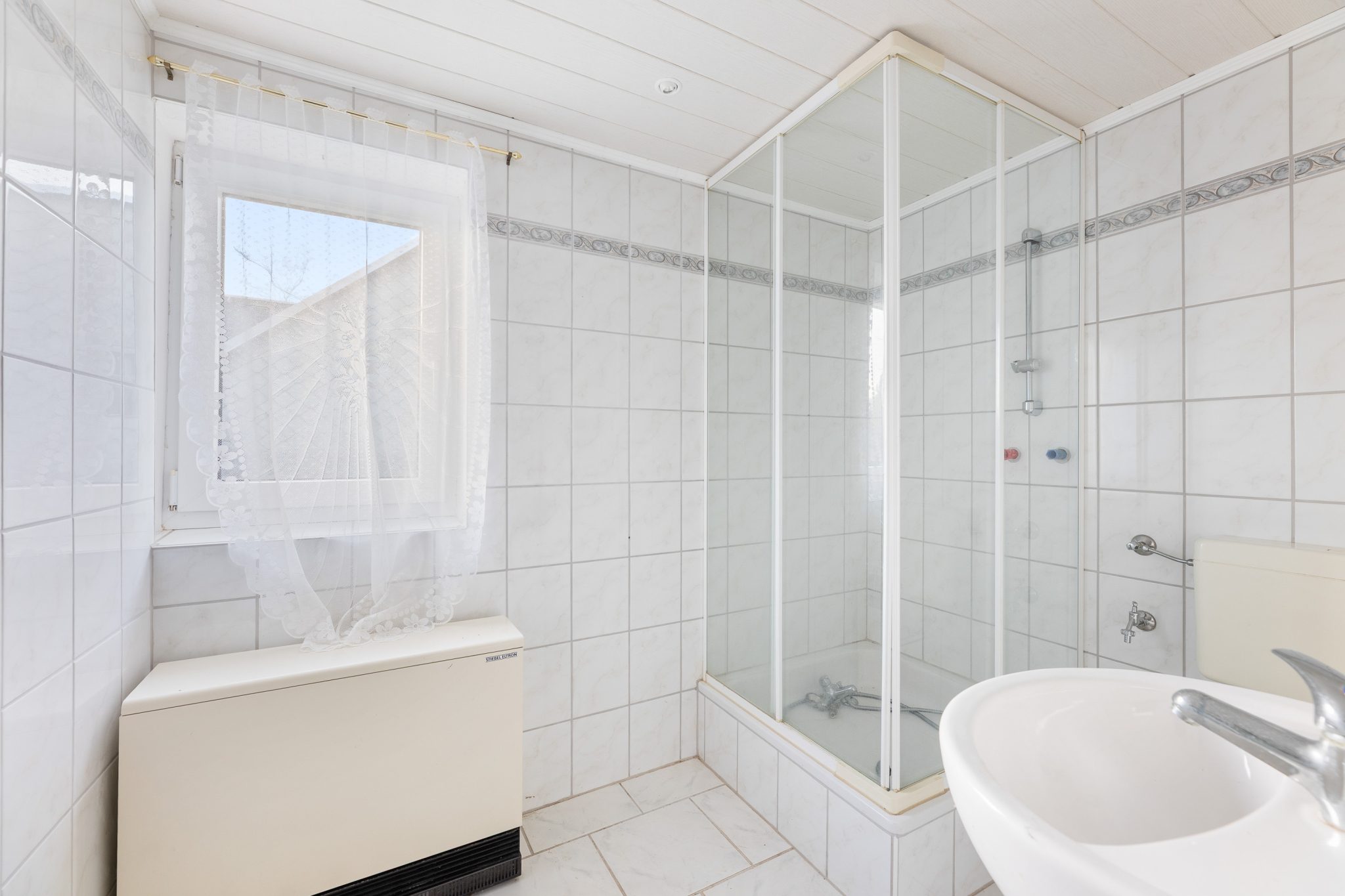 Immobilienangebot - Gefell - Häuser - Bauernhaus mit großer Scheune
