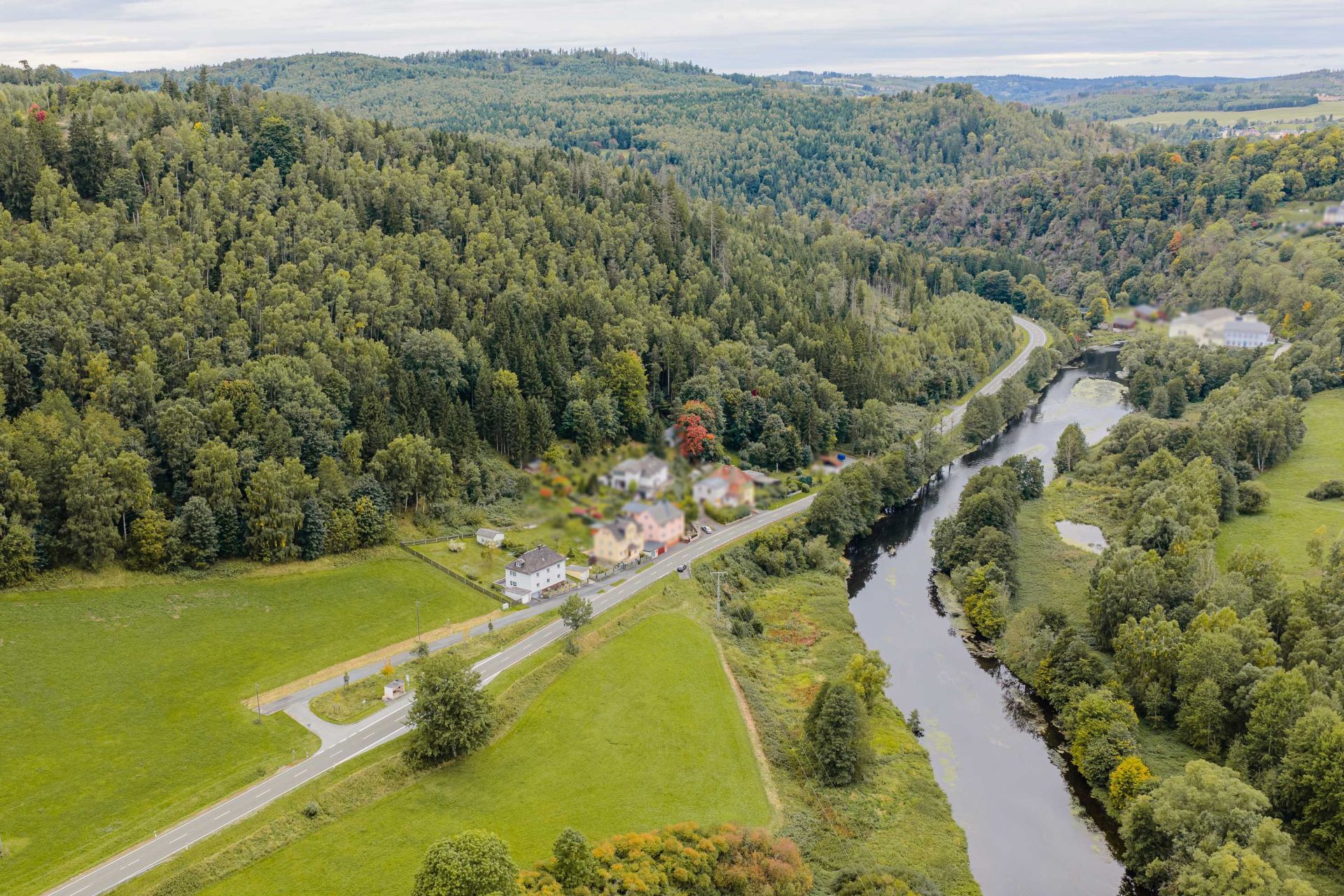 Immobilienangebot - Issigau Kemlas - Häuser - Wohnen mit Weitblick: Ein Zuhause für Naturliebhaber