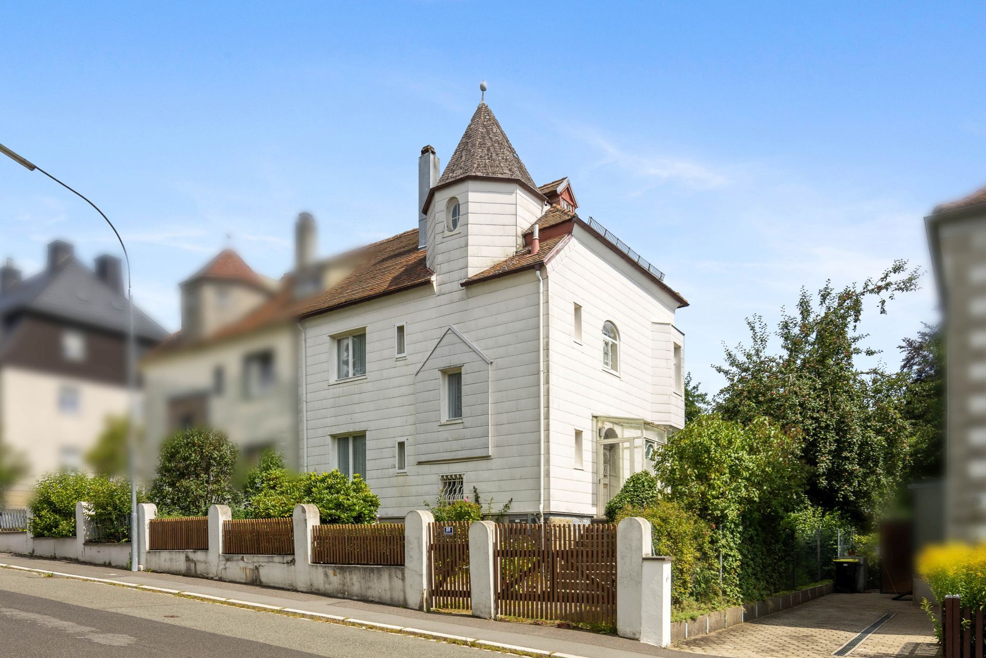 Immobilienangebot - Münchberg - Häuser - Familienglück in Münchberg: Charmante Doppelhaushälfte mit Gestaltungspotenzial