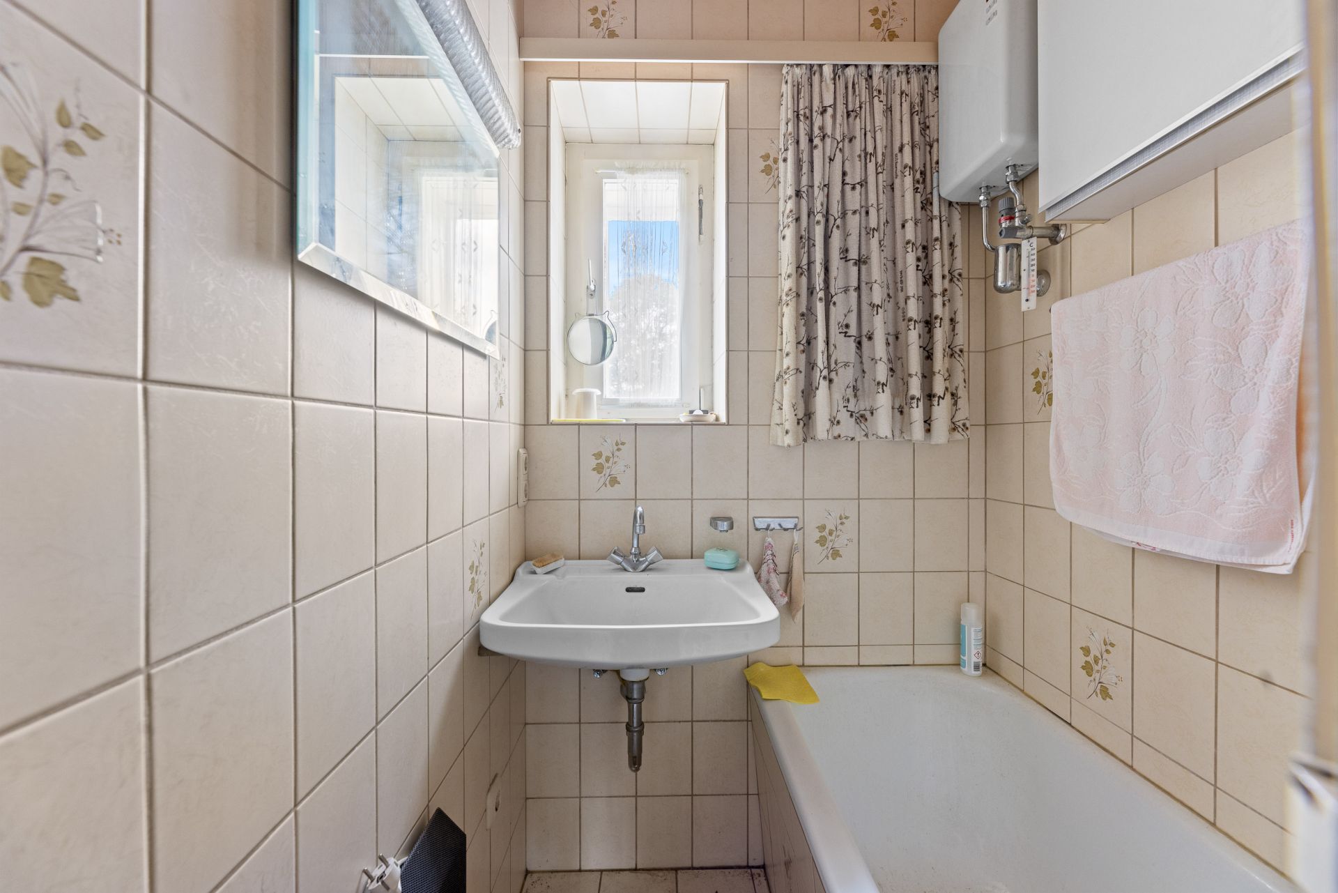 Immobilienangebot - Münchberg - Häuser - Familienglück in Münchberg: Charmante Doppelhaushälfte mit Gestaltungspotenzial