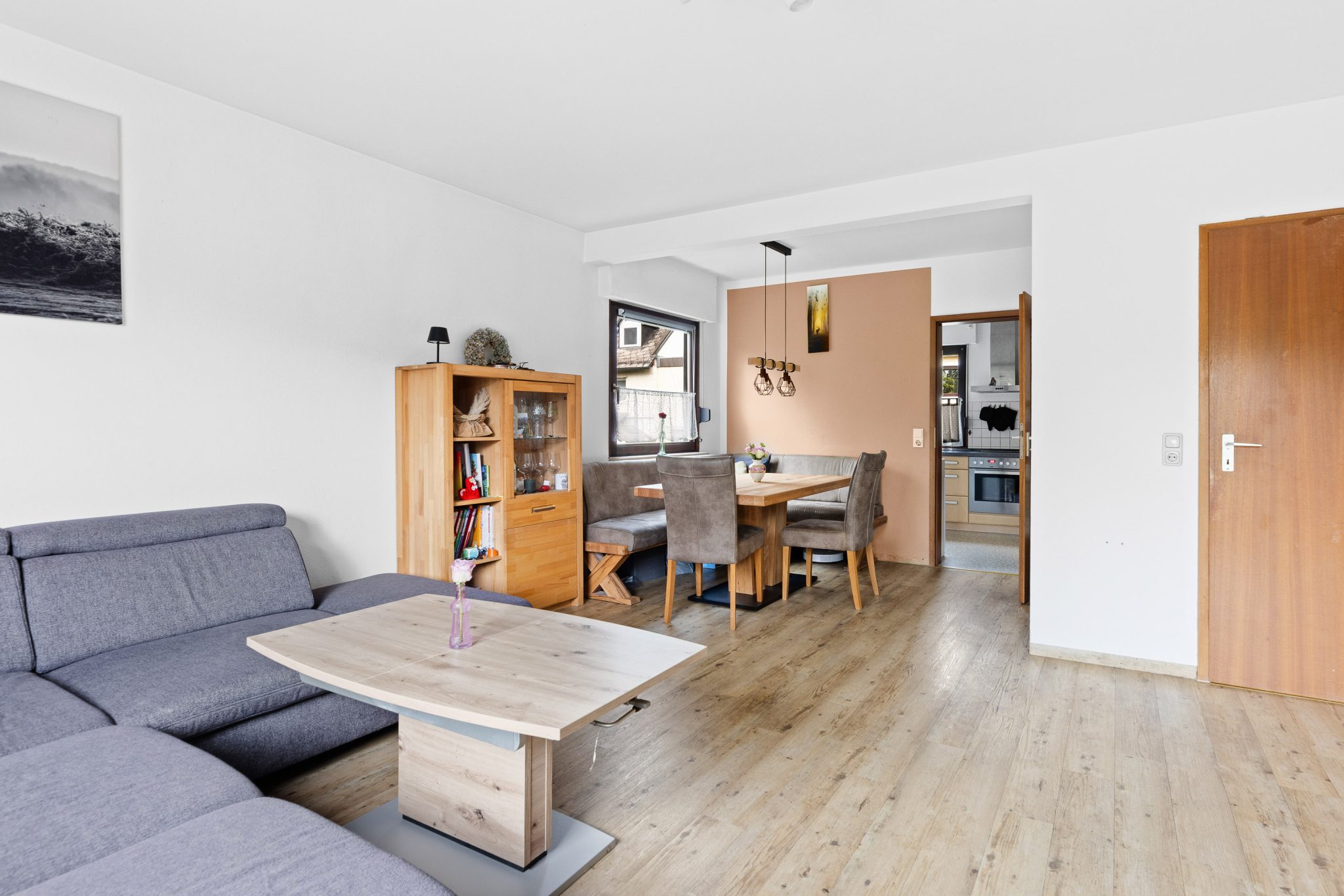Immobilienangebot - Selbitz - Häuser - Familienglück: Dachgeschoss neu ausgebaut (Erstbezug)