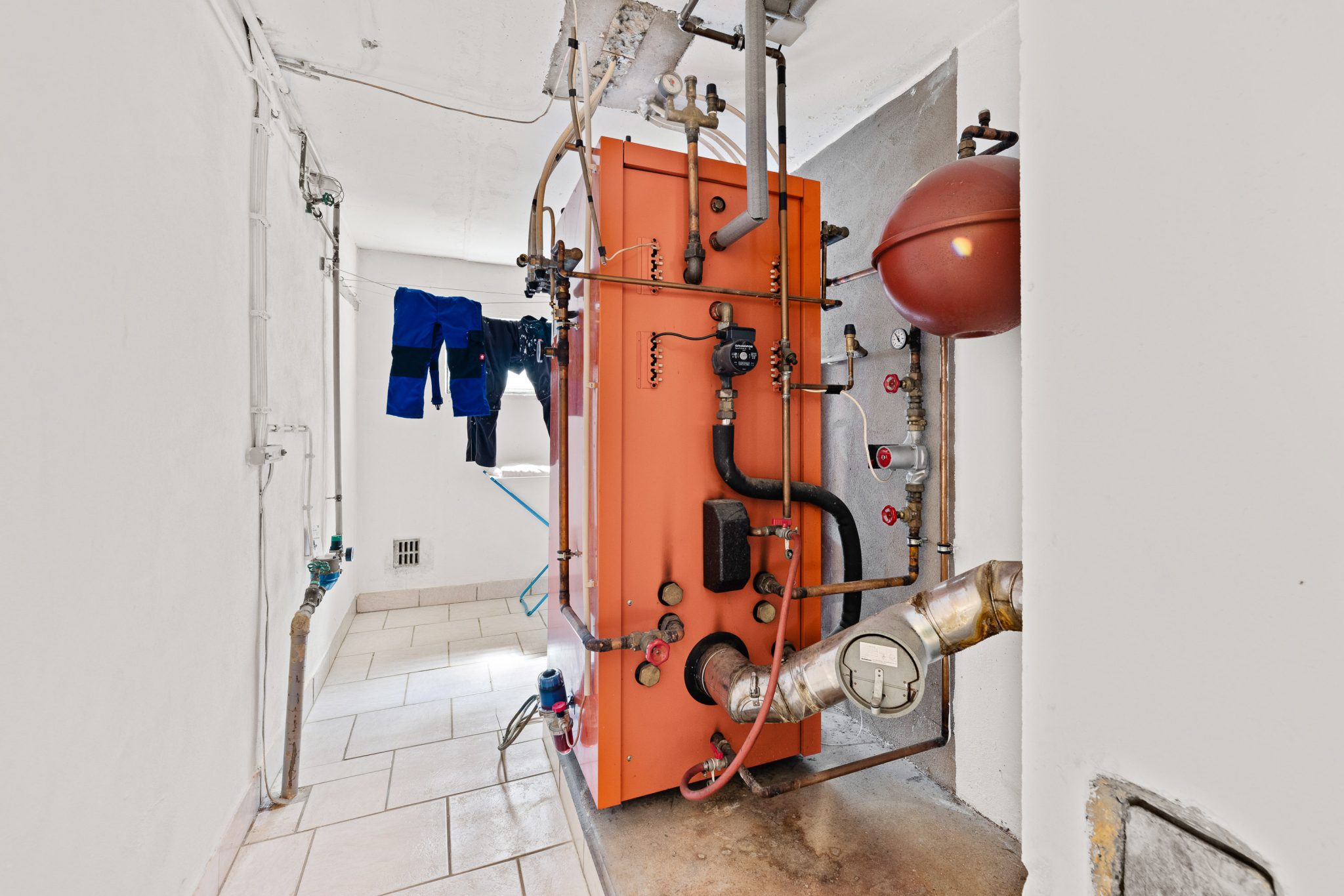 Immobilienangebot - Selbitz - Häuser - Familienglück: Dachgeschoss neu ausgebaut (Erstbezug)