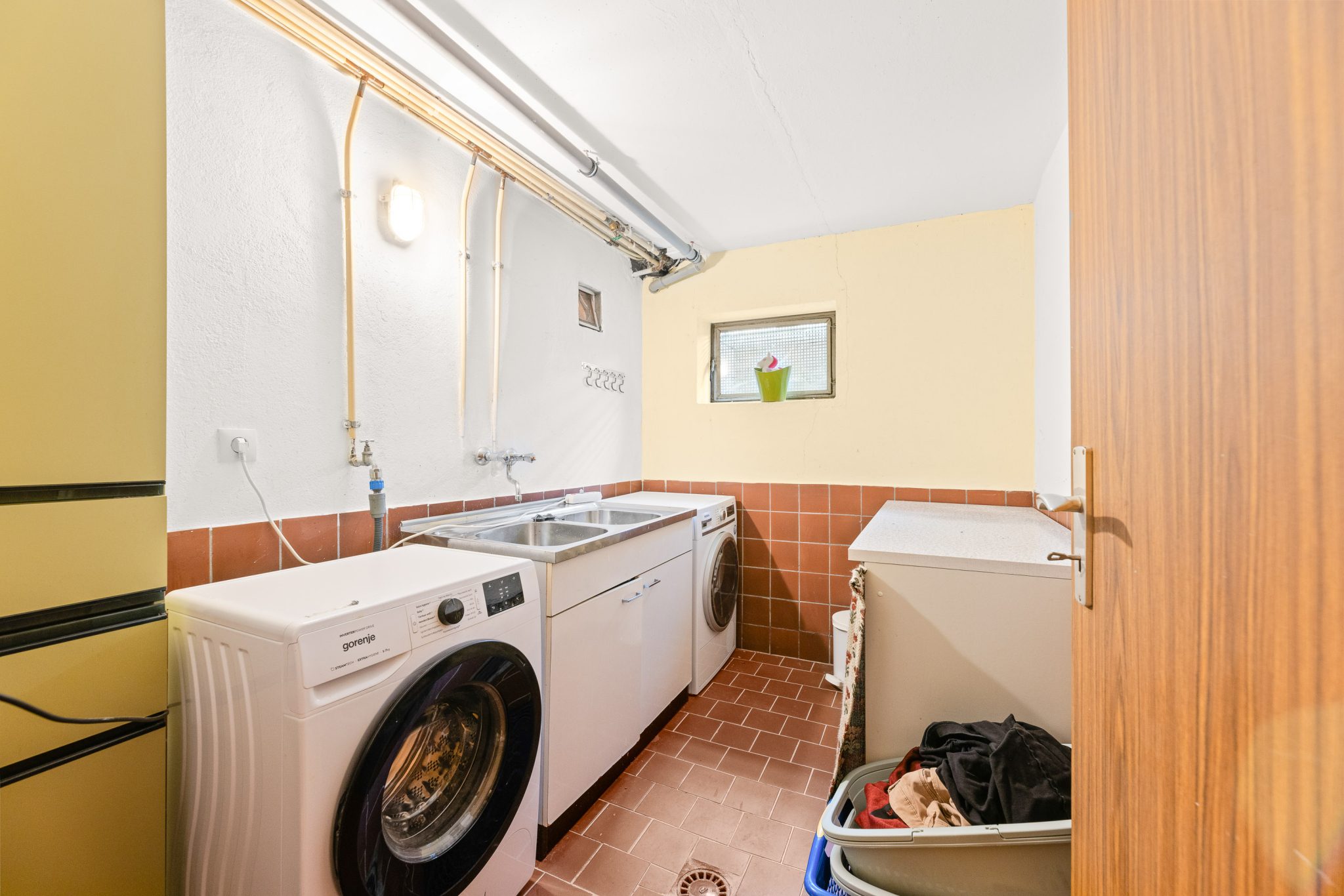 Immobilienangebot - Selbitz - Häuser - Familienglück: Dachgeschoss neu ausgebaut (Erstbezug)